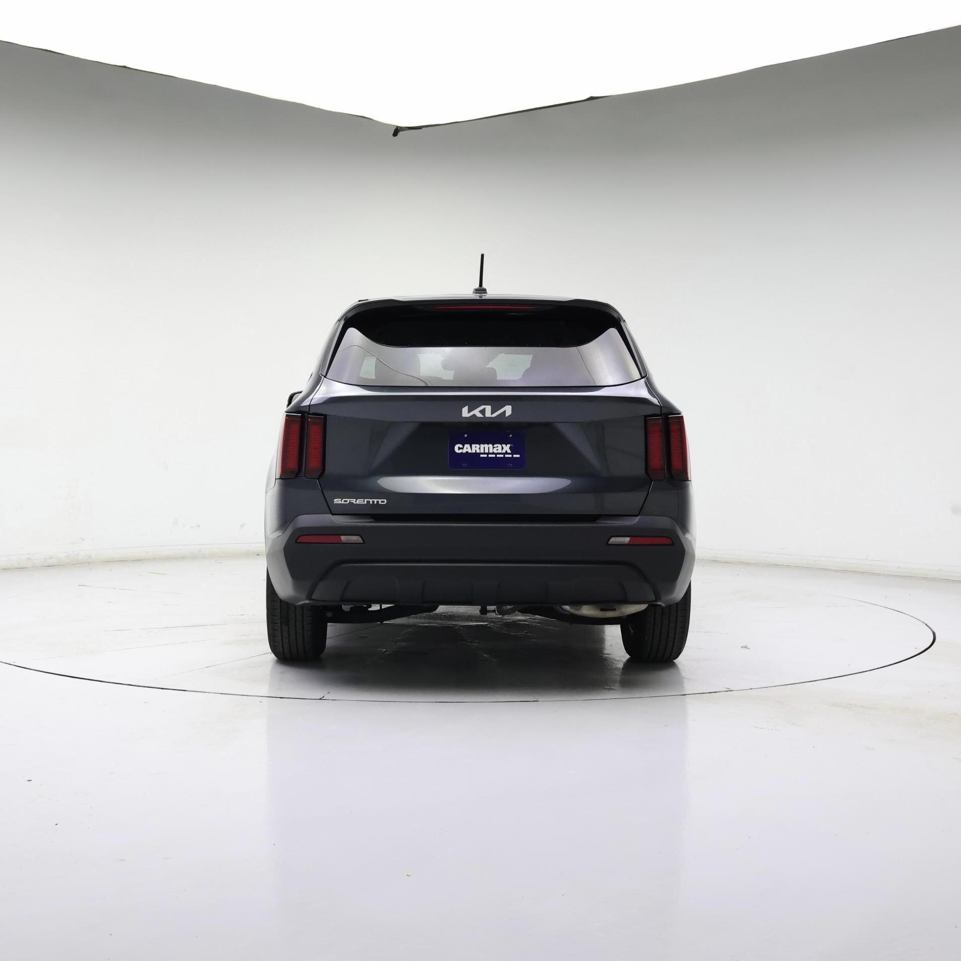 Thumbnail: 2023 Kia Sorento - 5