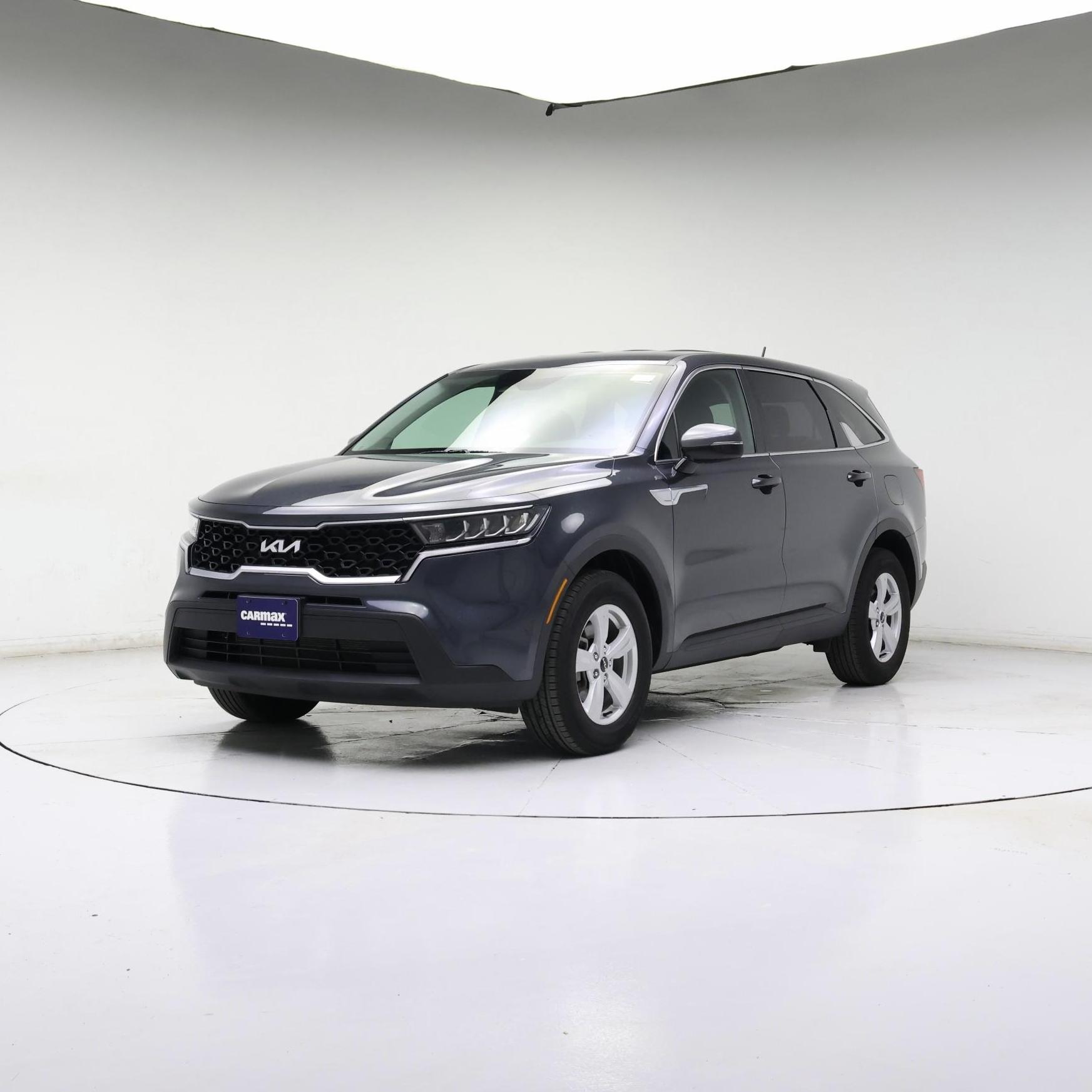 Thumbnail: 2023 Kia Sorento - 8