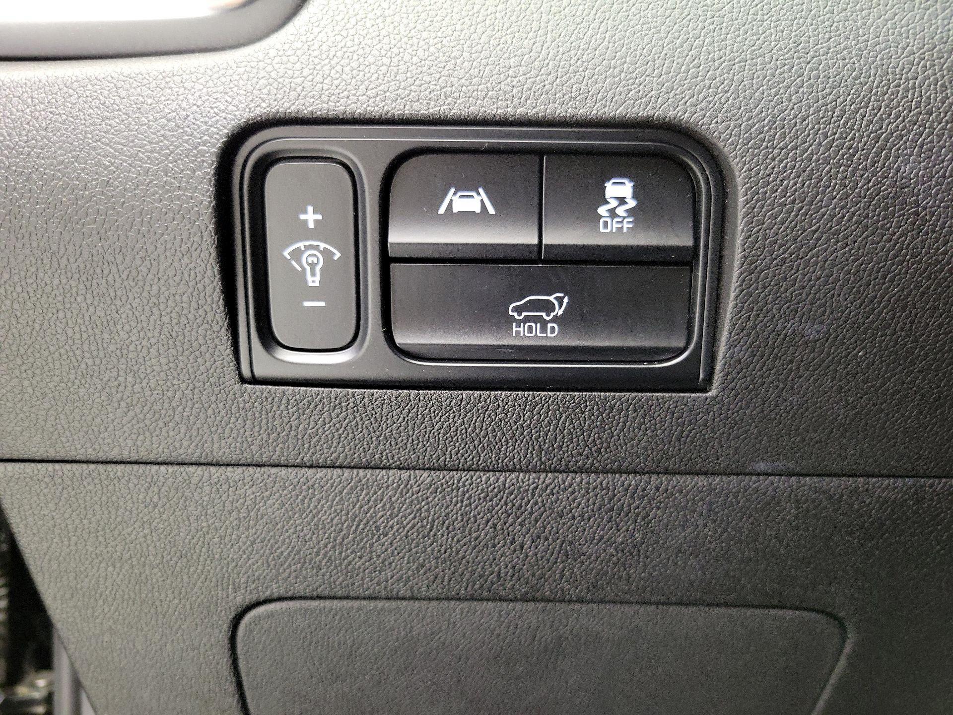 Thumbnail: 2023 Kia Sorento - 13