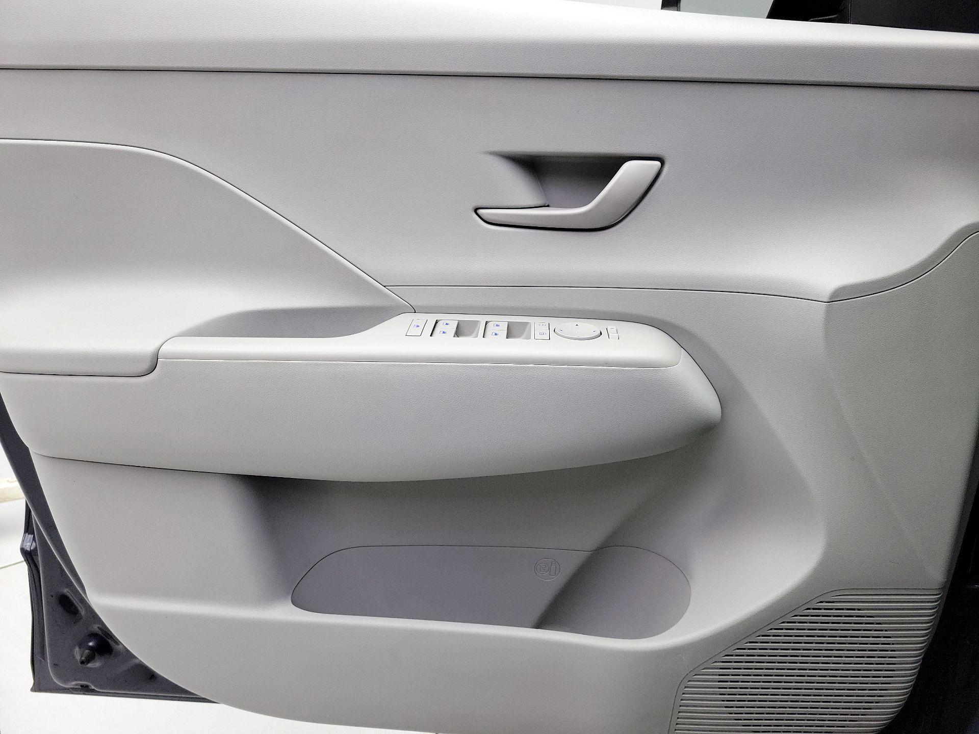 Thumbnail: 2024 Hyundai Kona - 12