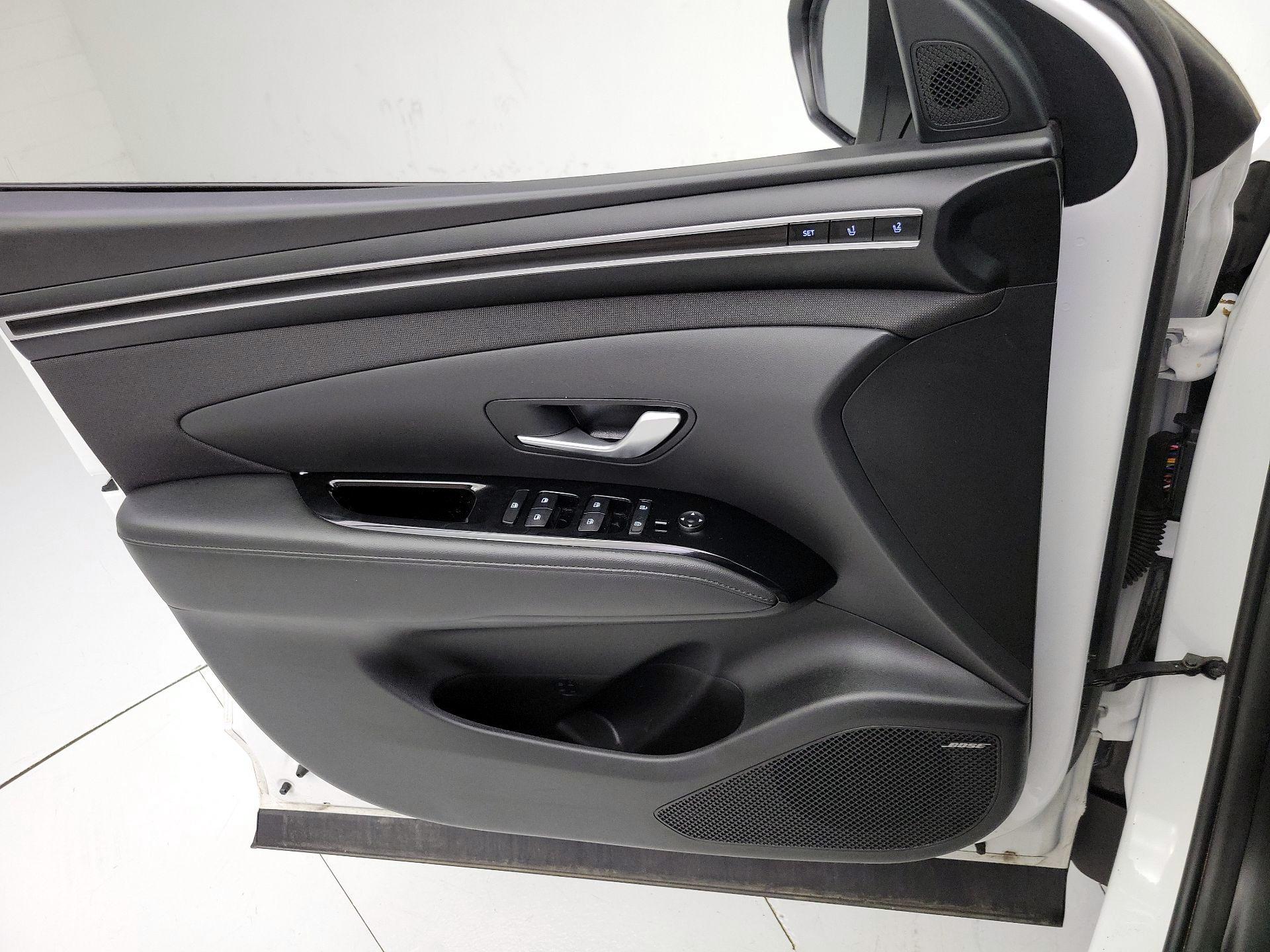 Thumbnail: 2023 Hyundai Tucson - 12