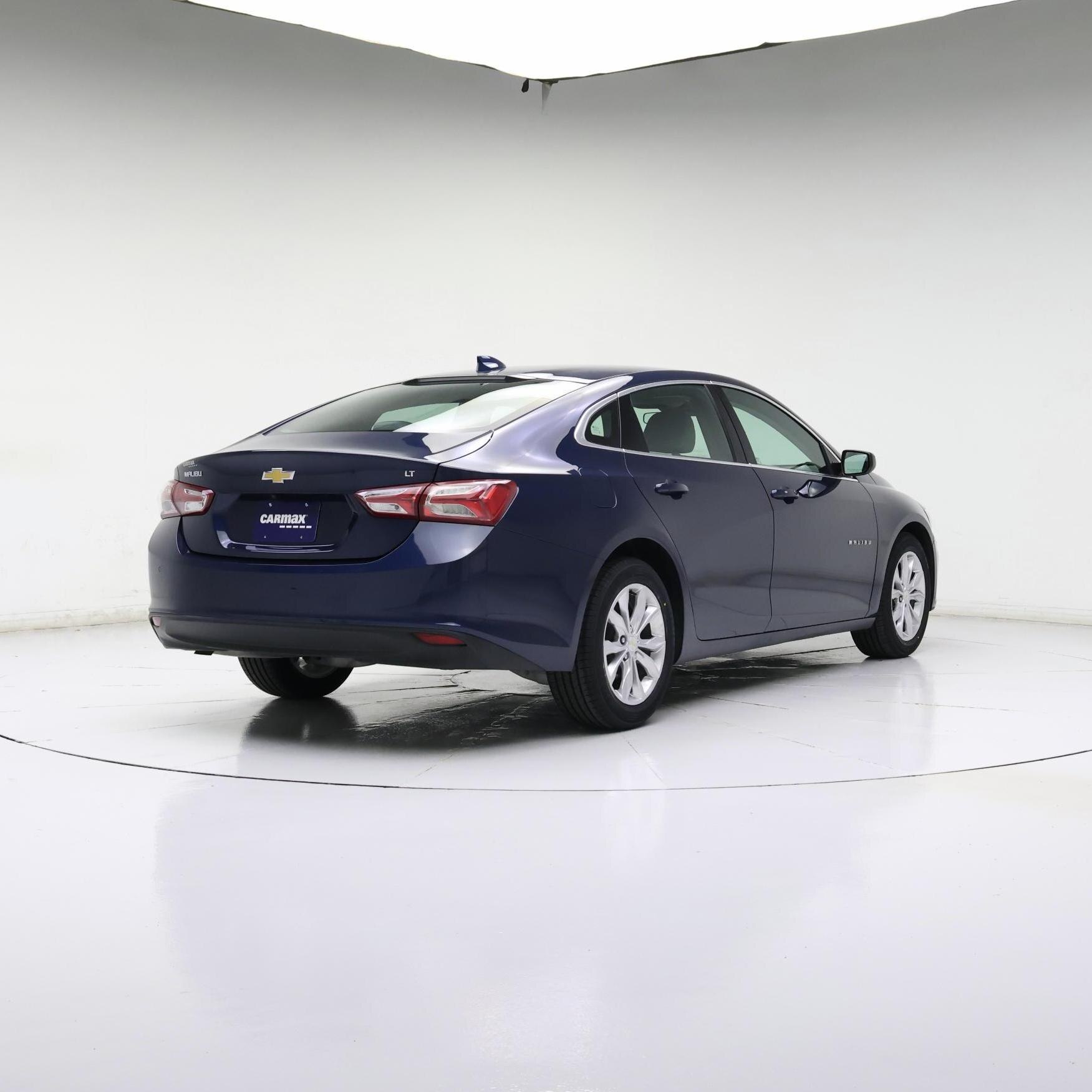 Thumbnail: 2021 Chevrolet Malibu - 8