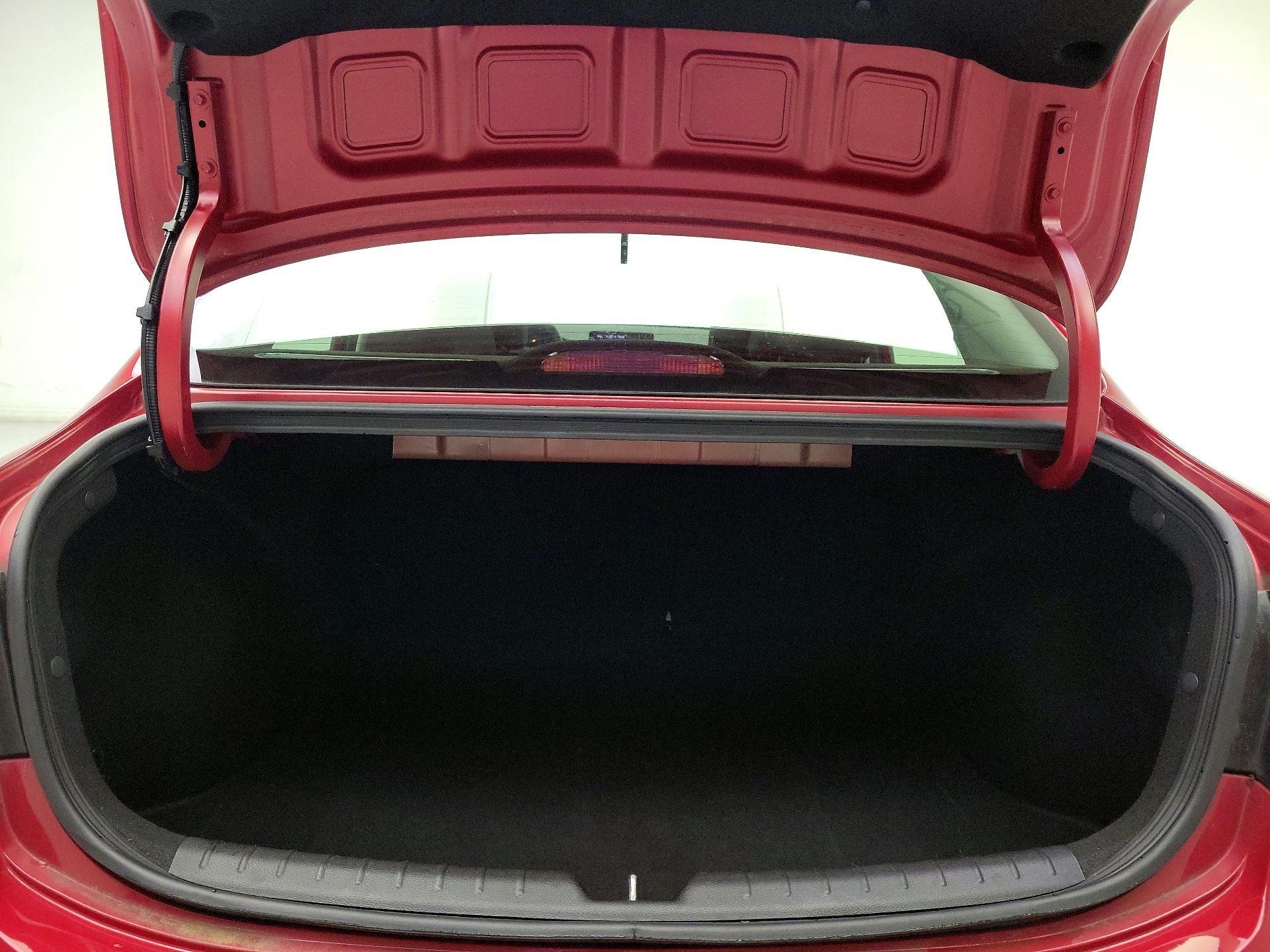 Thumbnail: 2021 Kia Rio - 20