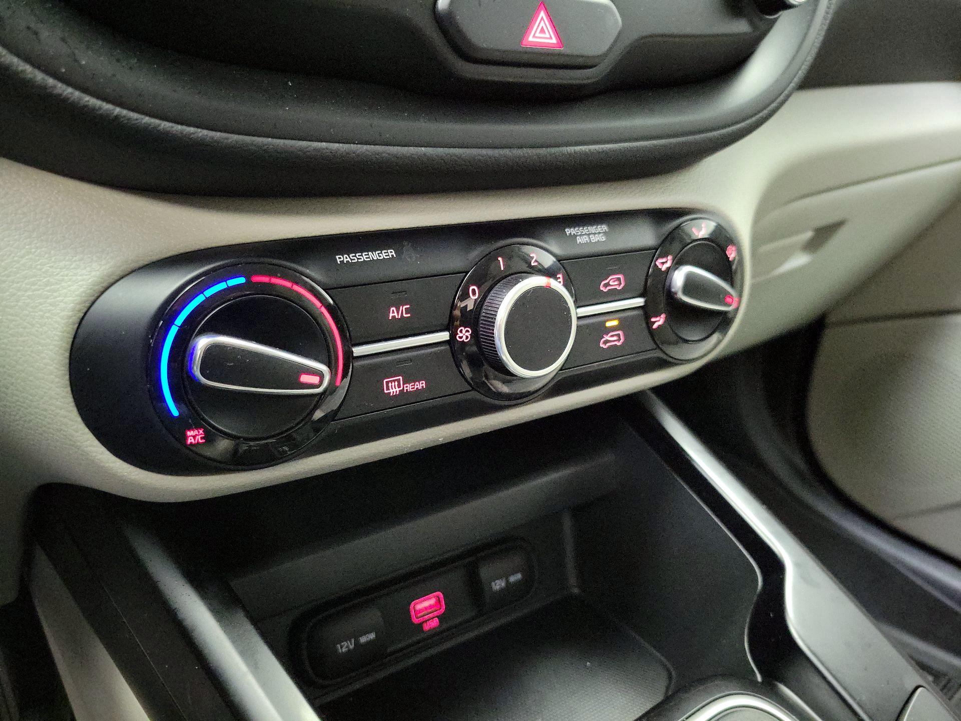 Thumbnail: 2021 Kia Soul - 15