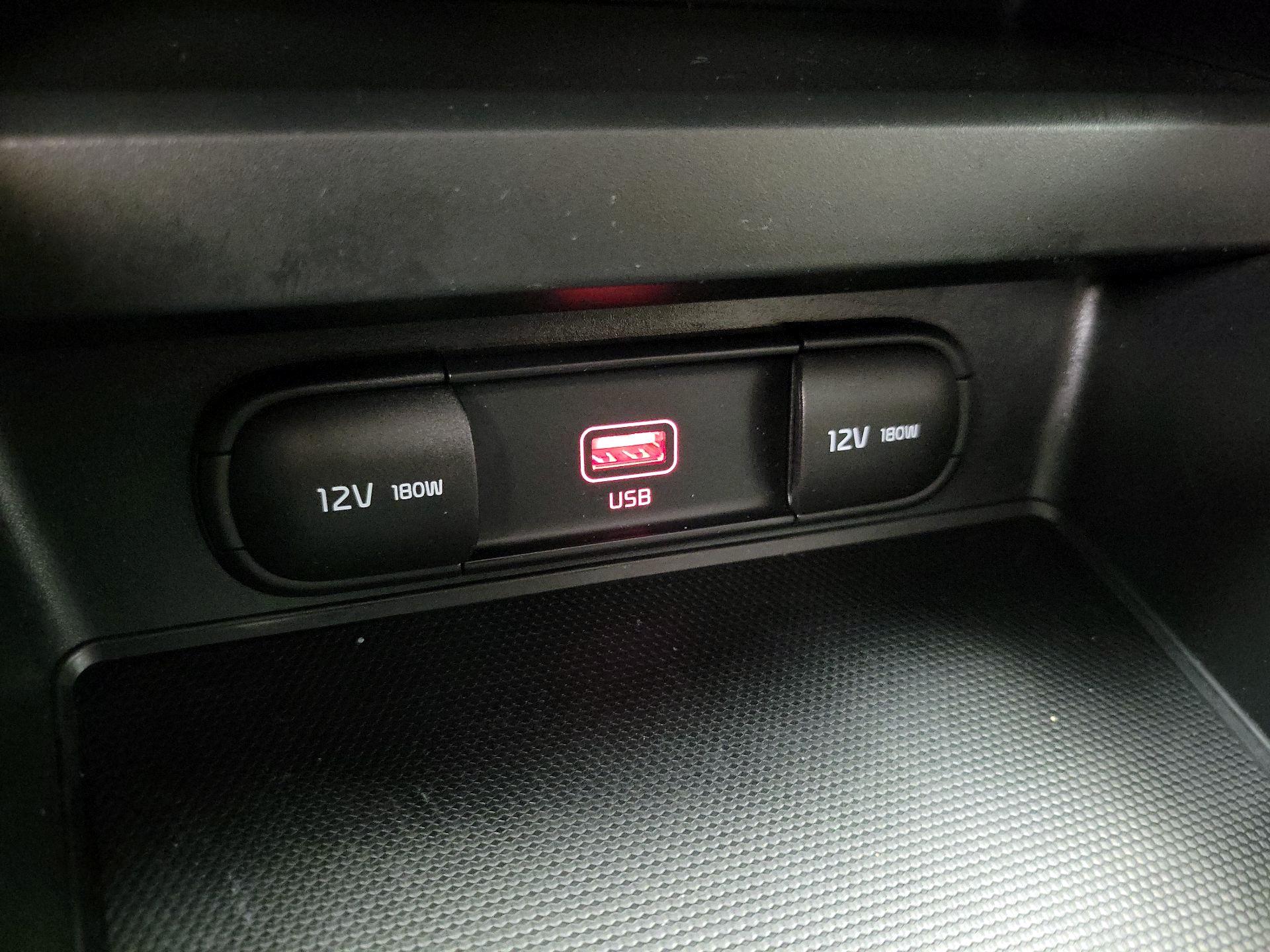 Thumbnail: 2021 Kia Soul - 17