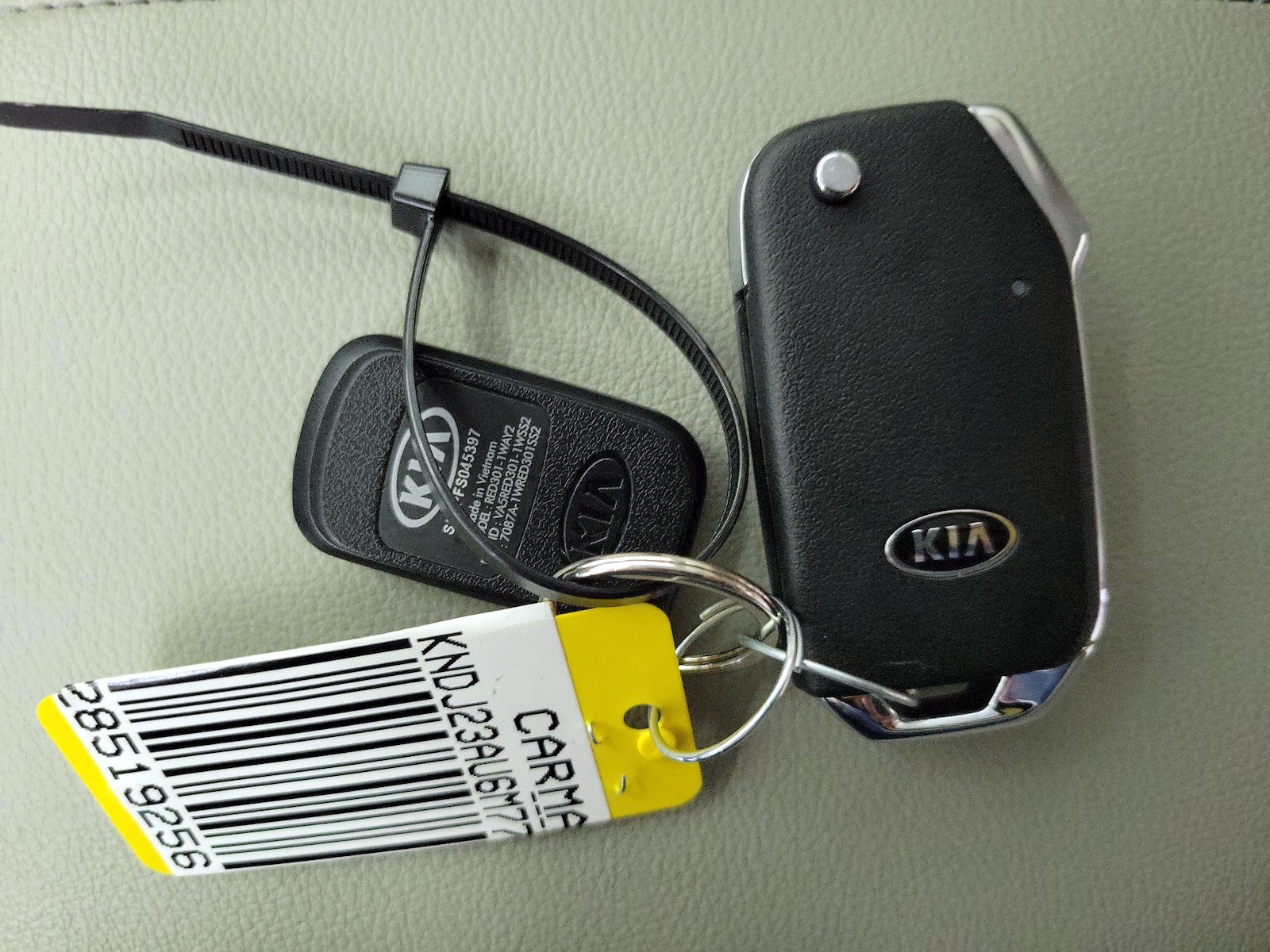 2021 Kia Soul S - Photo 22