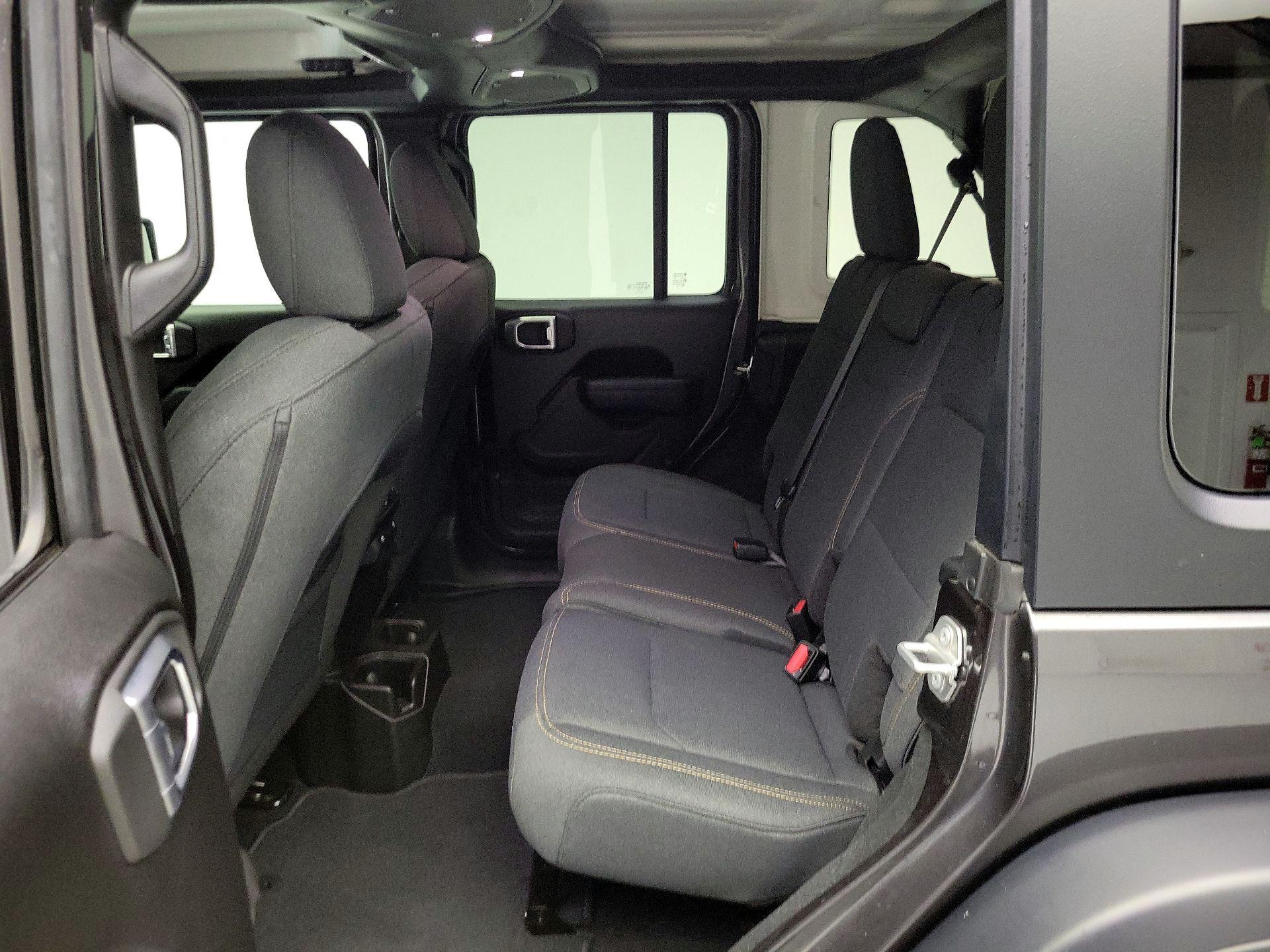 Thumbnail: 2024 Jeep Wrangler - 19