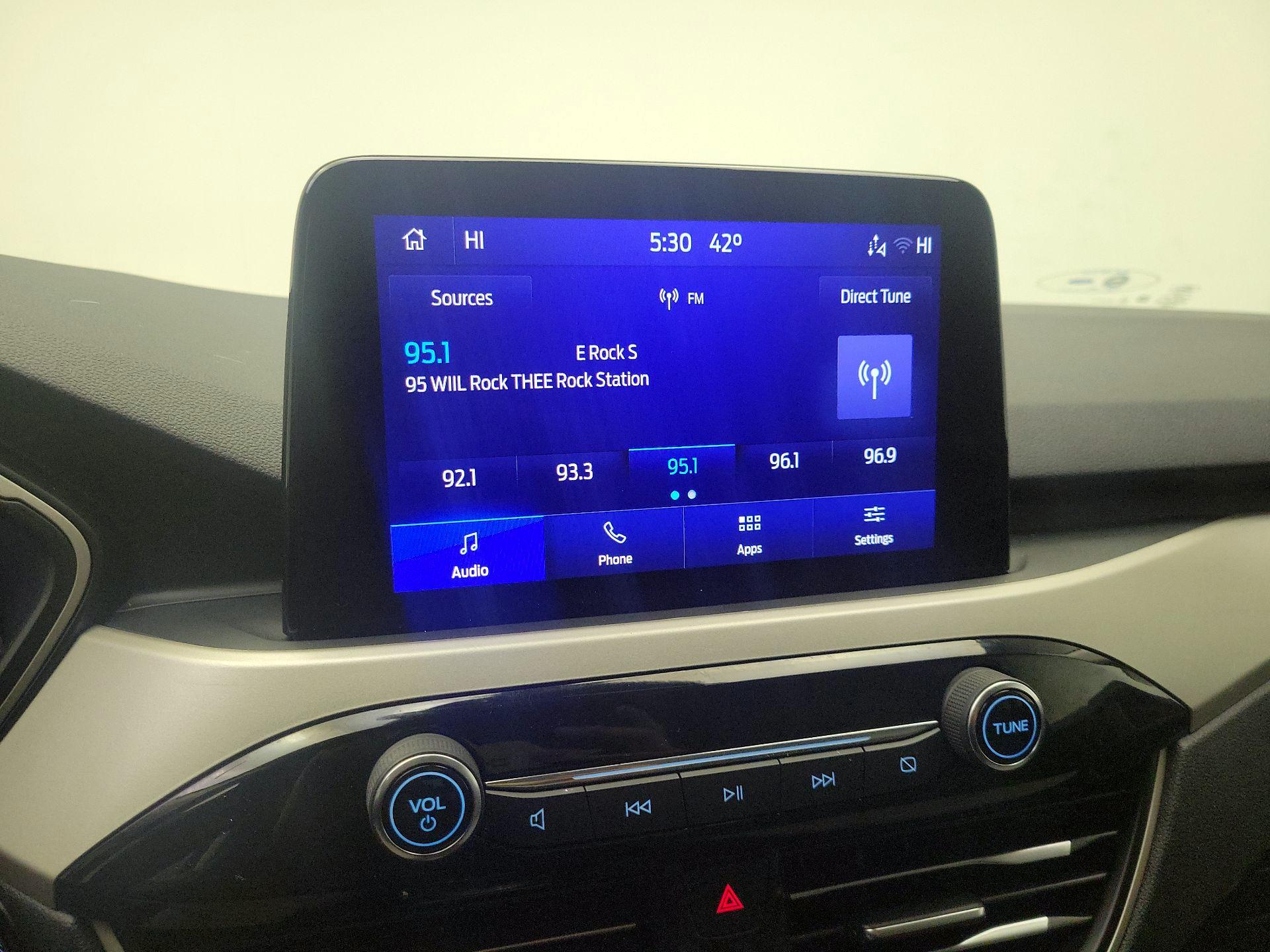 Thumbnail: 2022 Ford Escape - 15