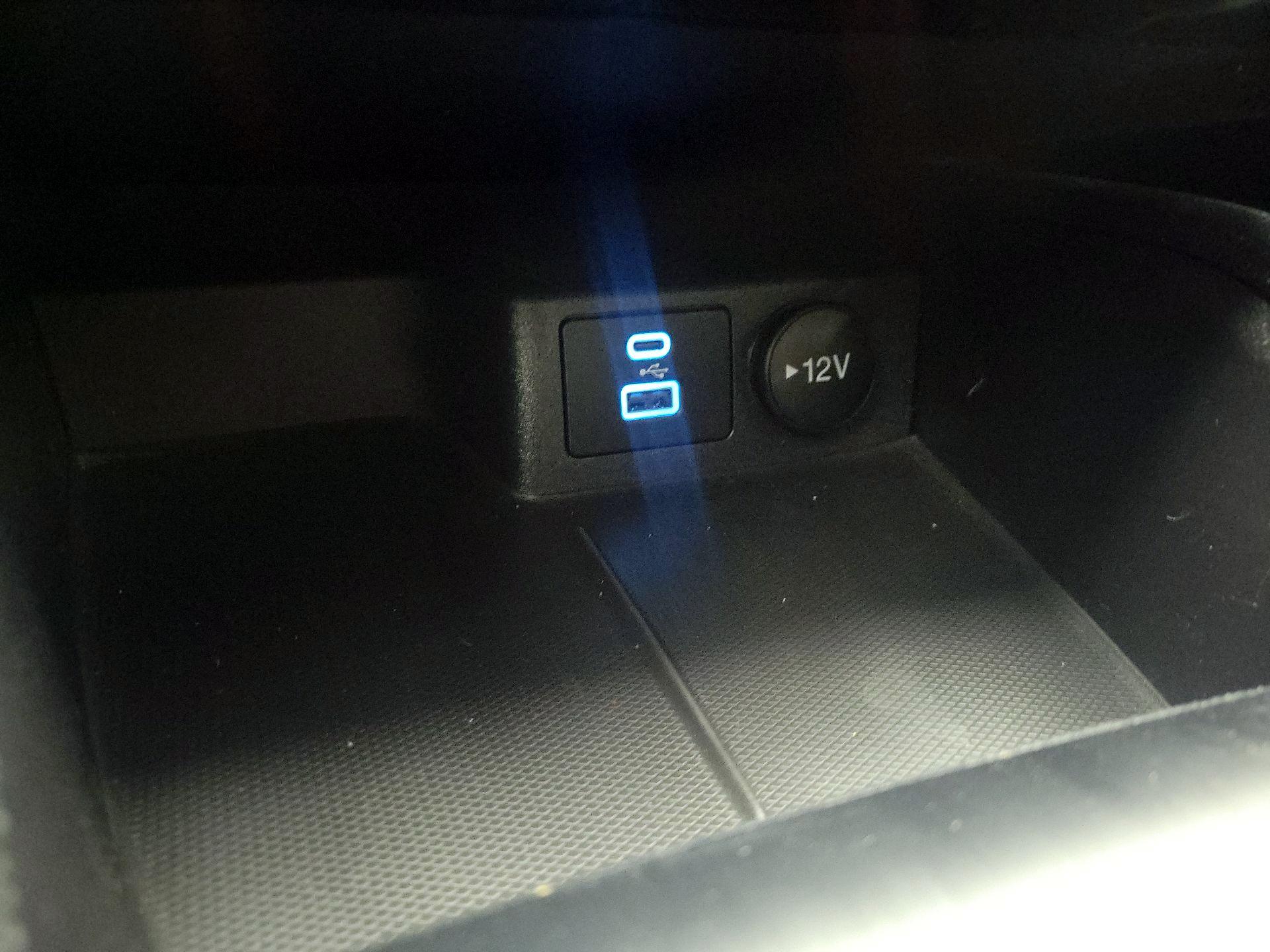 Thumbnail: 2022 Ford Escape - 18