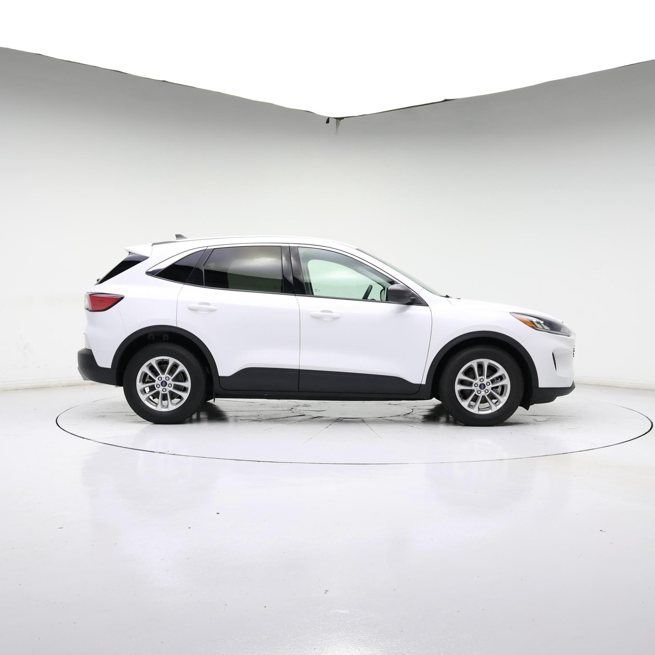 Thumbnail: 2022 Ford Escape - 7