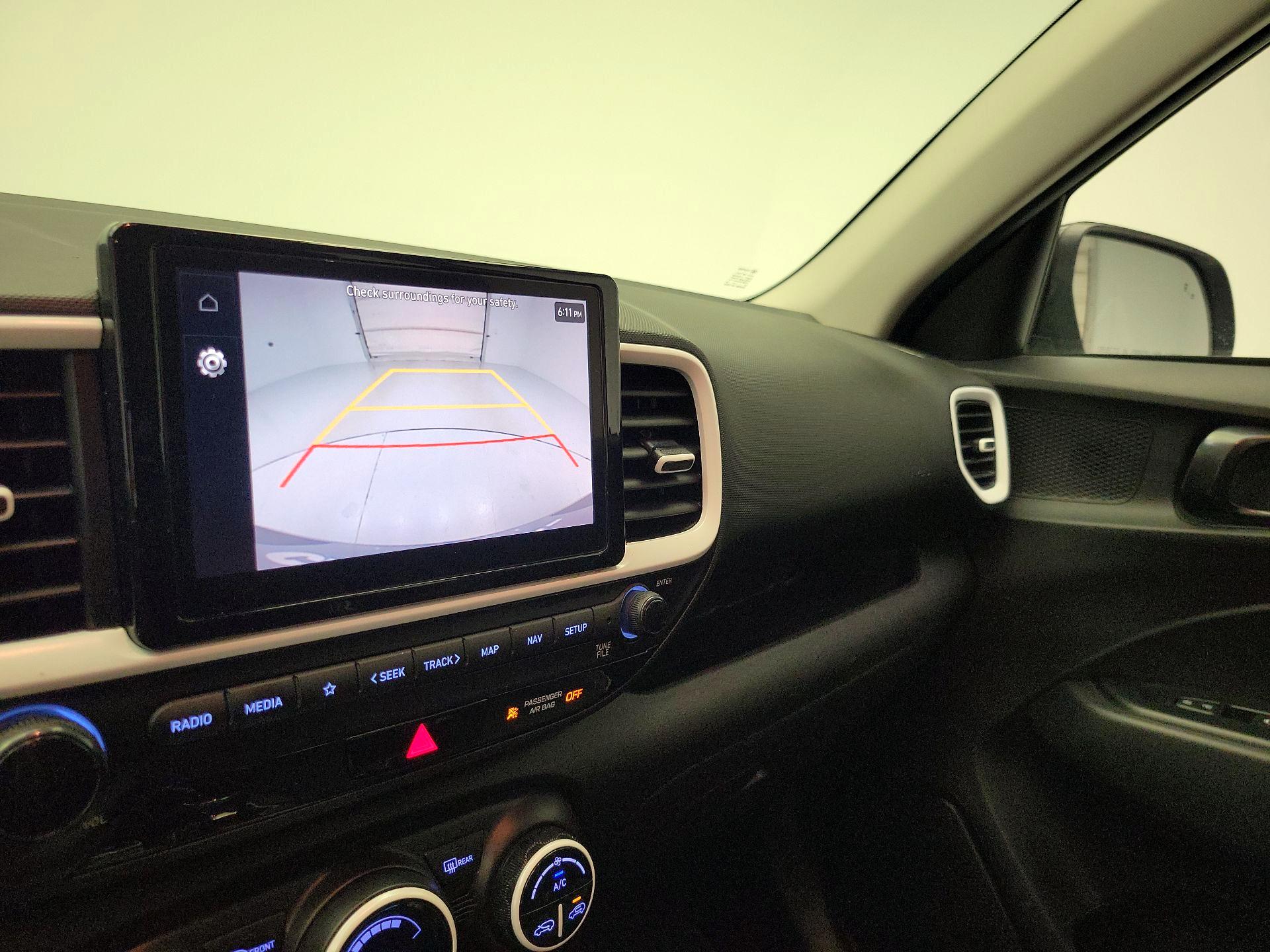 Thumbnail: 2024 Hyundai Venue - 15