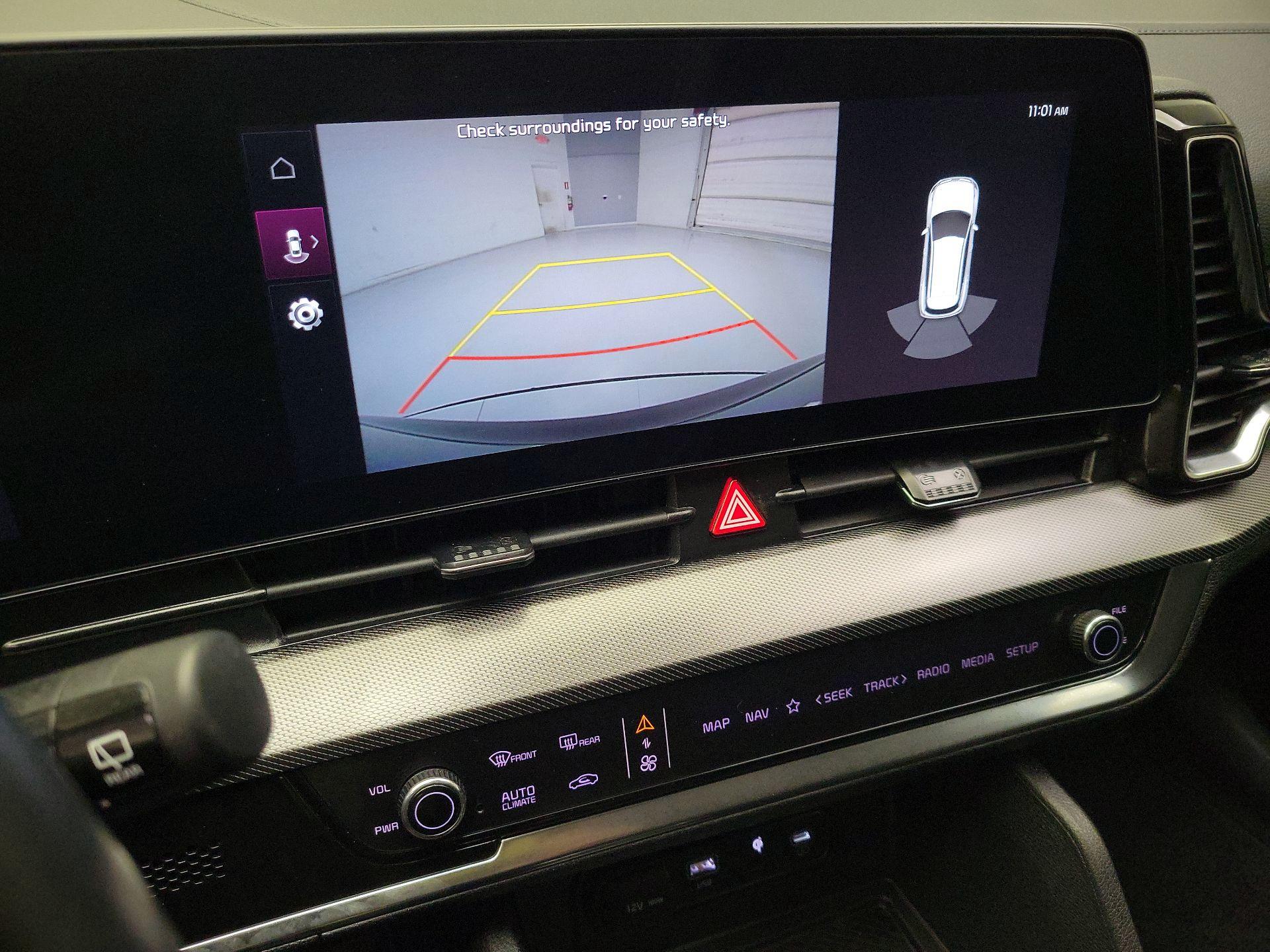 Thumbnail: 2023 Kia Sportage - 15