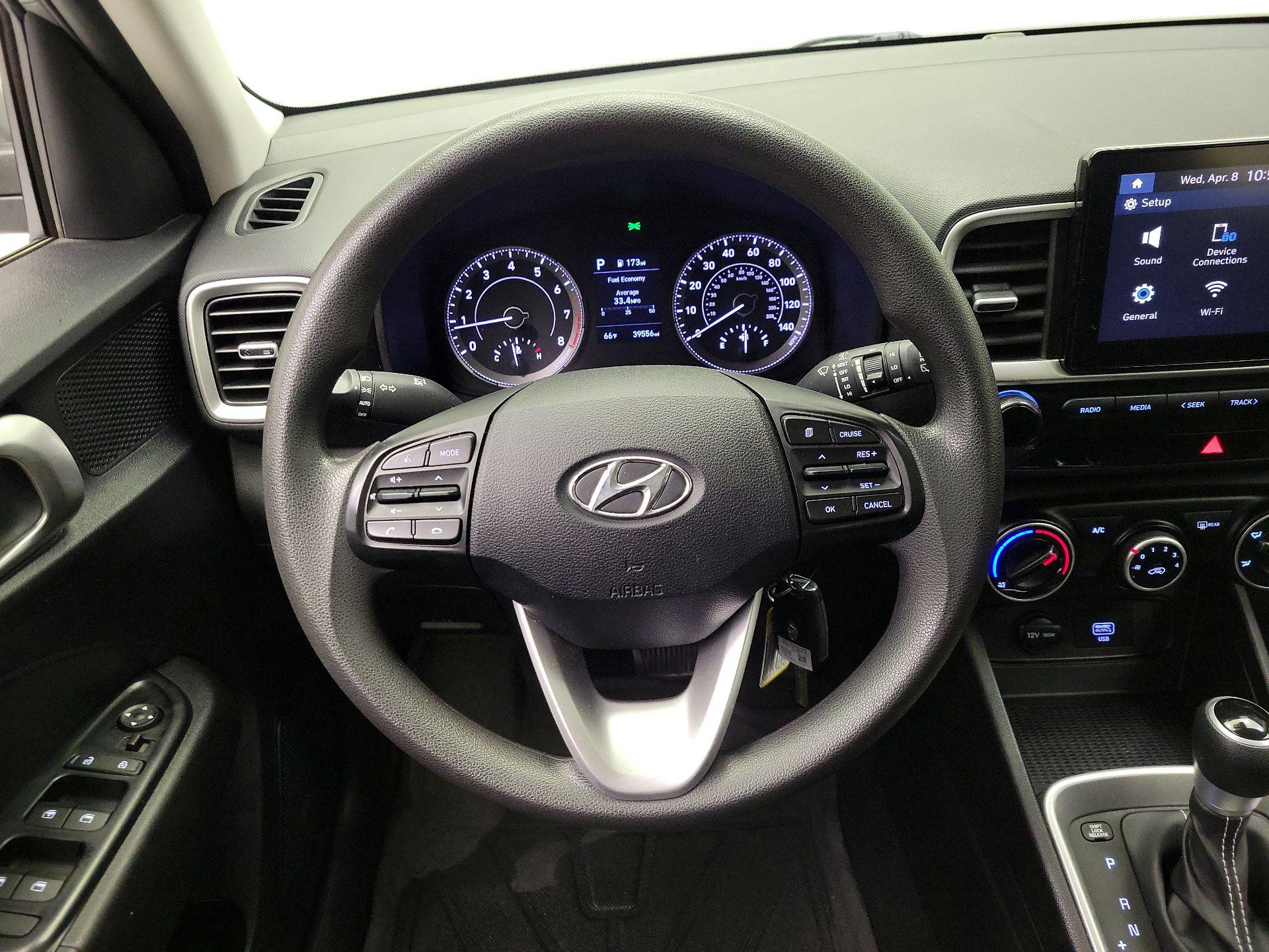 Thumbnail: 2021 Hyundai Venue - 10