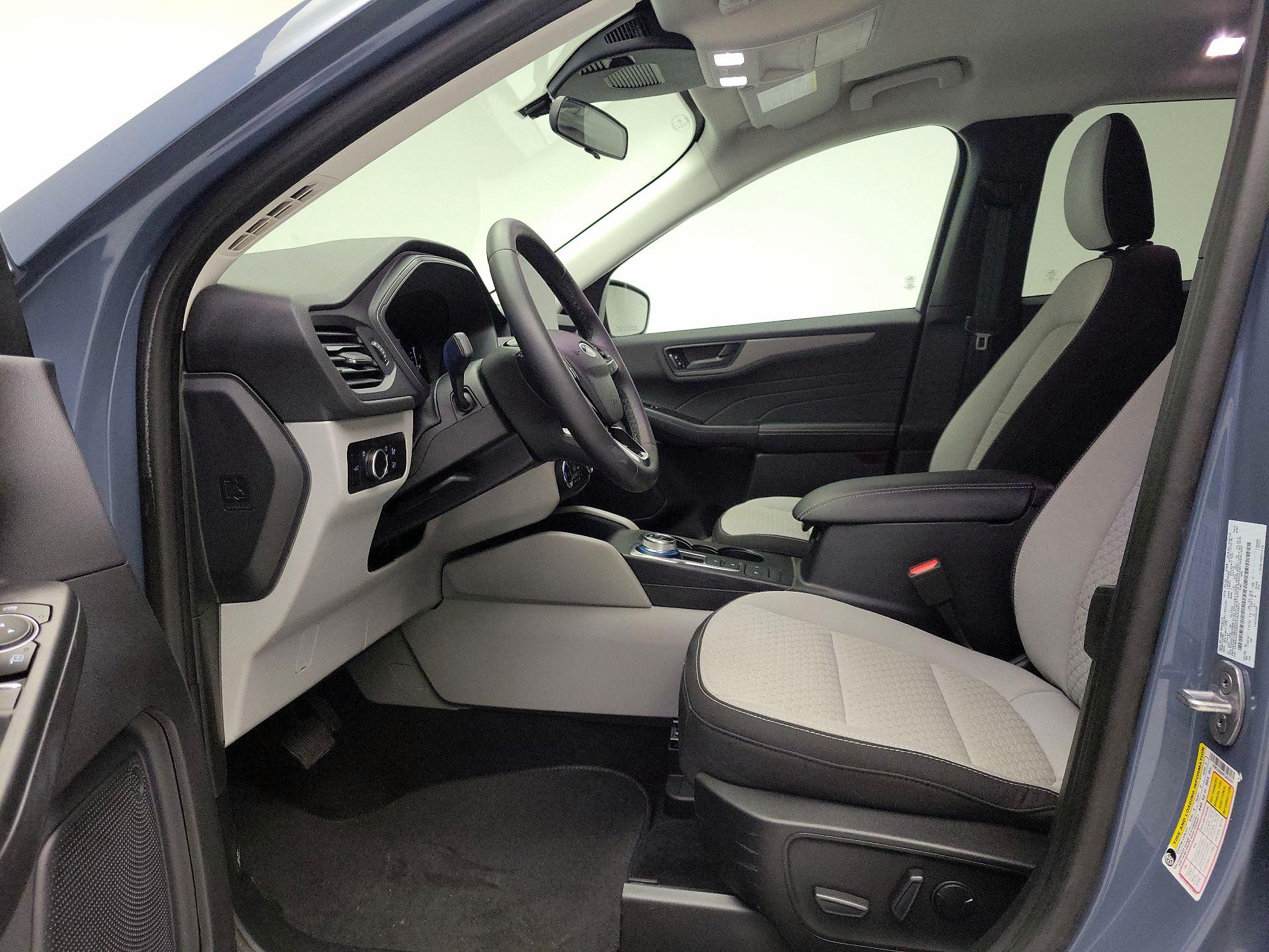 Thumbnail: 2023 Ford Escape - 11