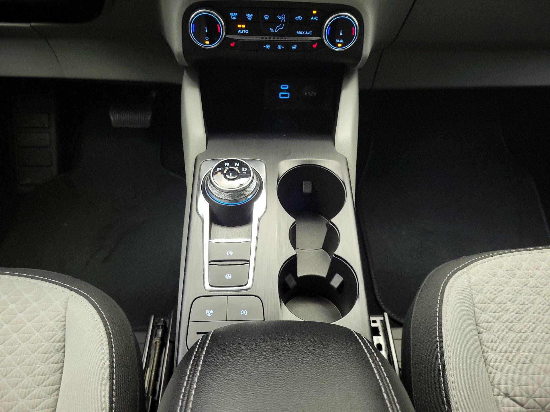 Thumbnail: 2023 Ford Escape - 17