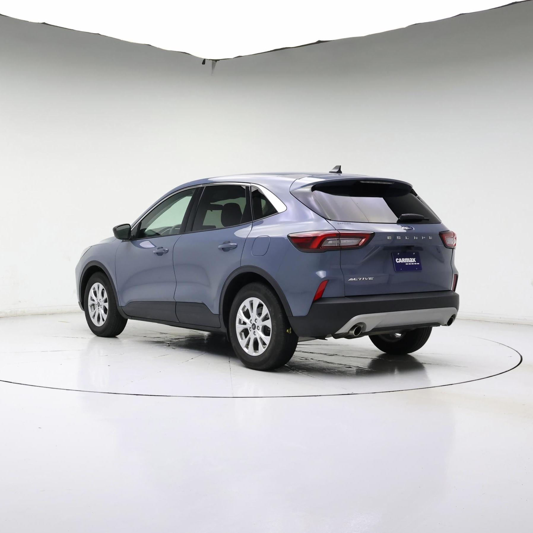 Thumbnail: 2023 Ford Escape - 2