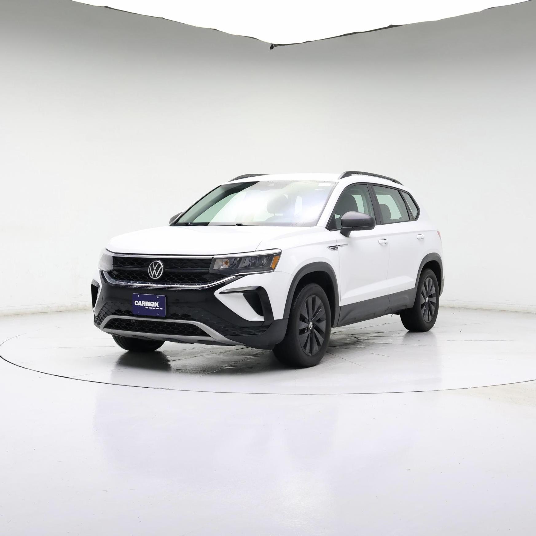 Thumbnail: 2022 Volkswagen Taos - 4