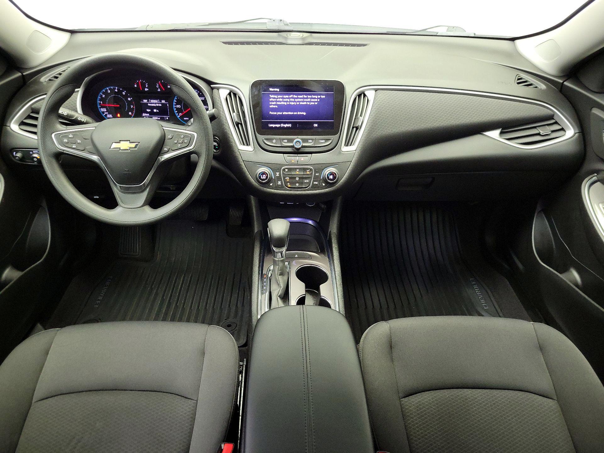 Thumbnail: 2022 Chevrolet Malibu - 9