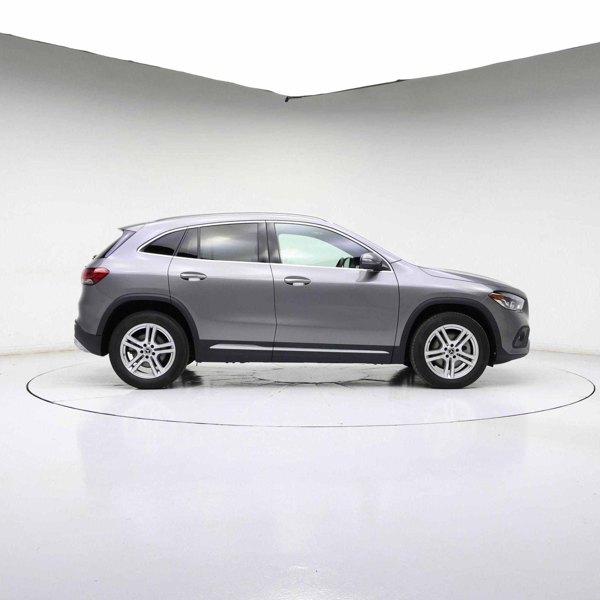 Thumbnail: 2023 Mercedes-Benz GLA - 3