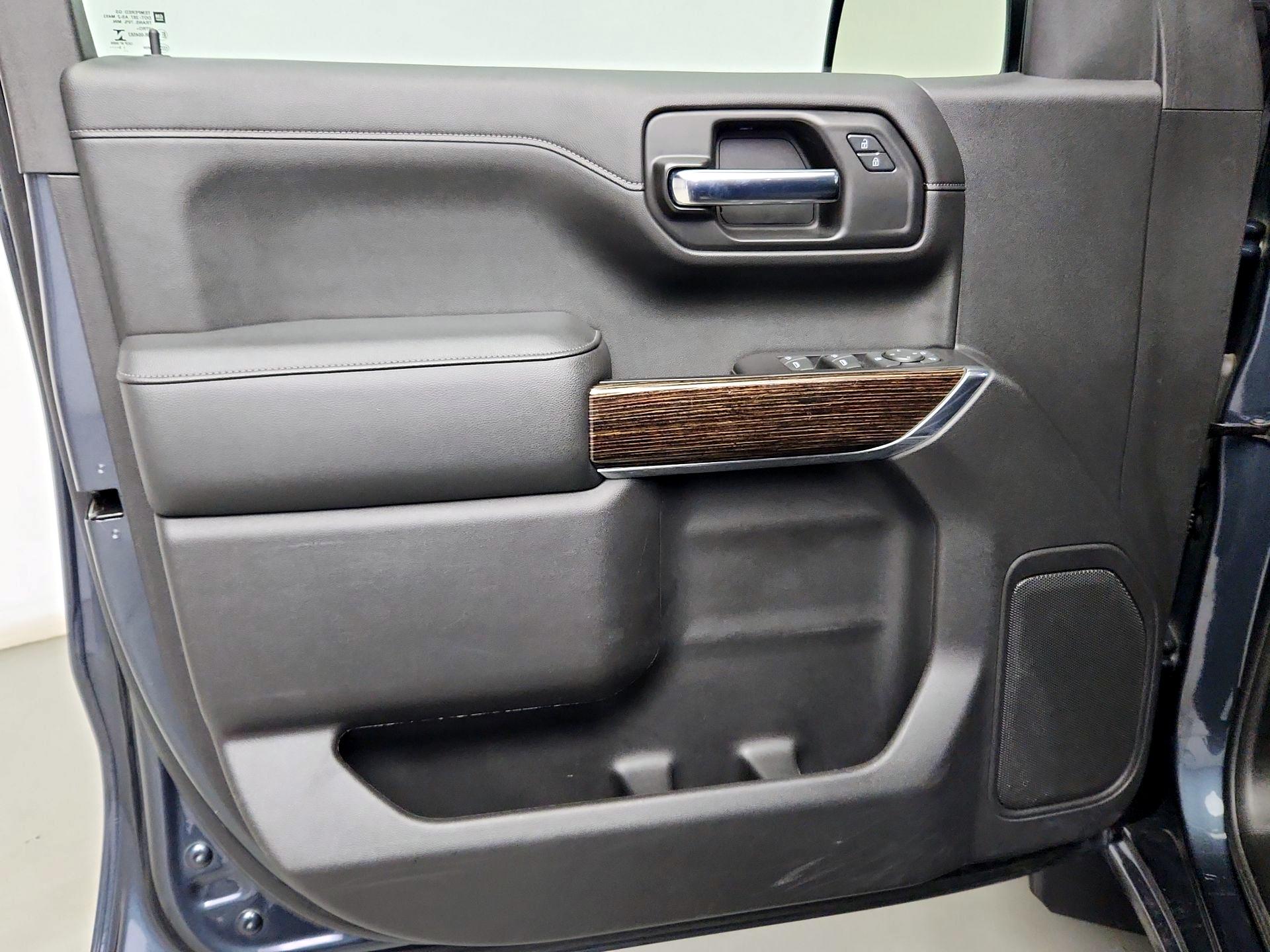 Thumbnail: 2020 GMC Sierra 1500 - 12