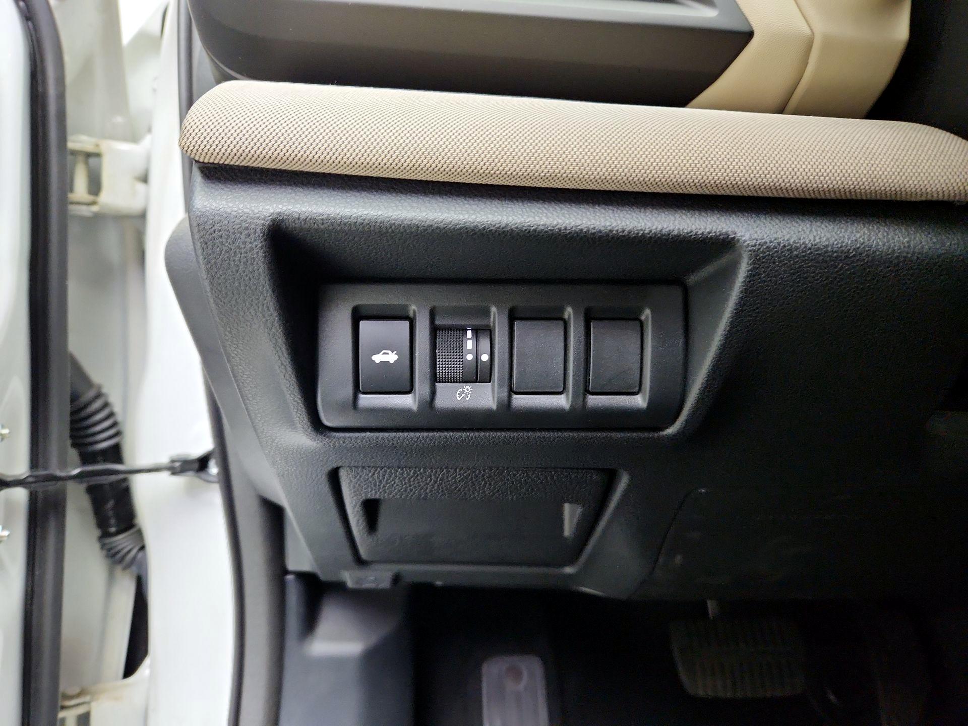 Thumbnail: 2022 Subaru Legacy - 13