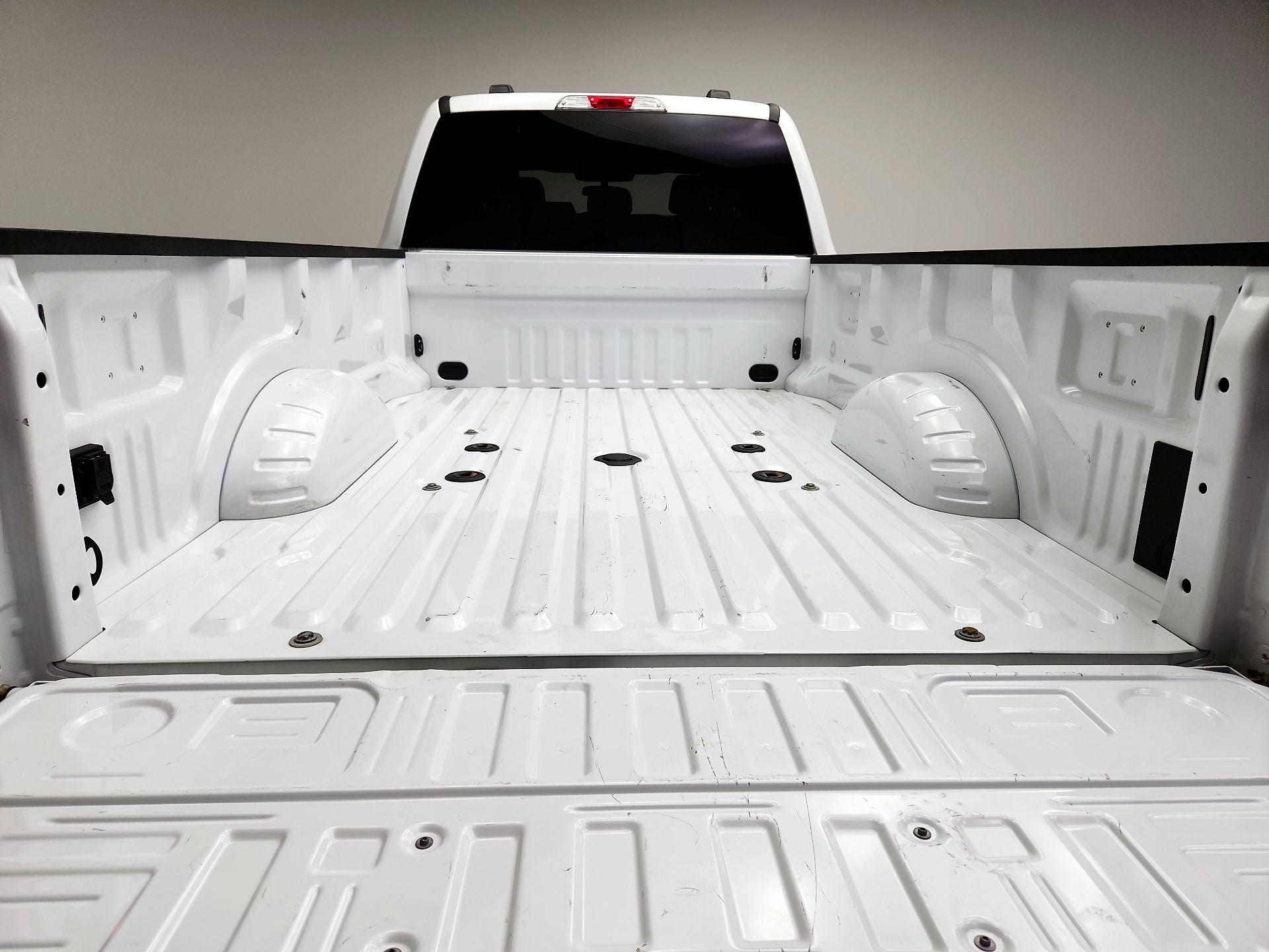 Thumbnail: 2025 Ford F-350 - 20