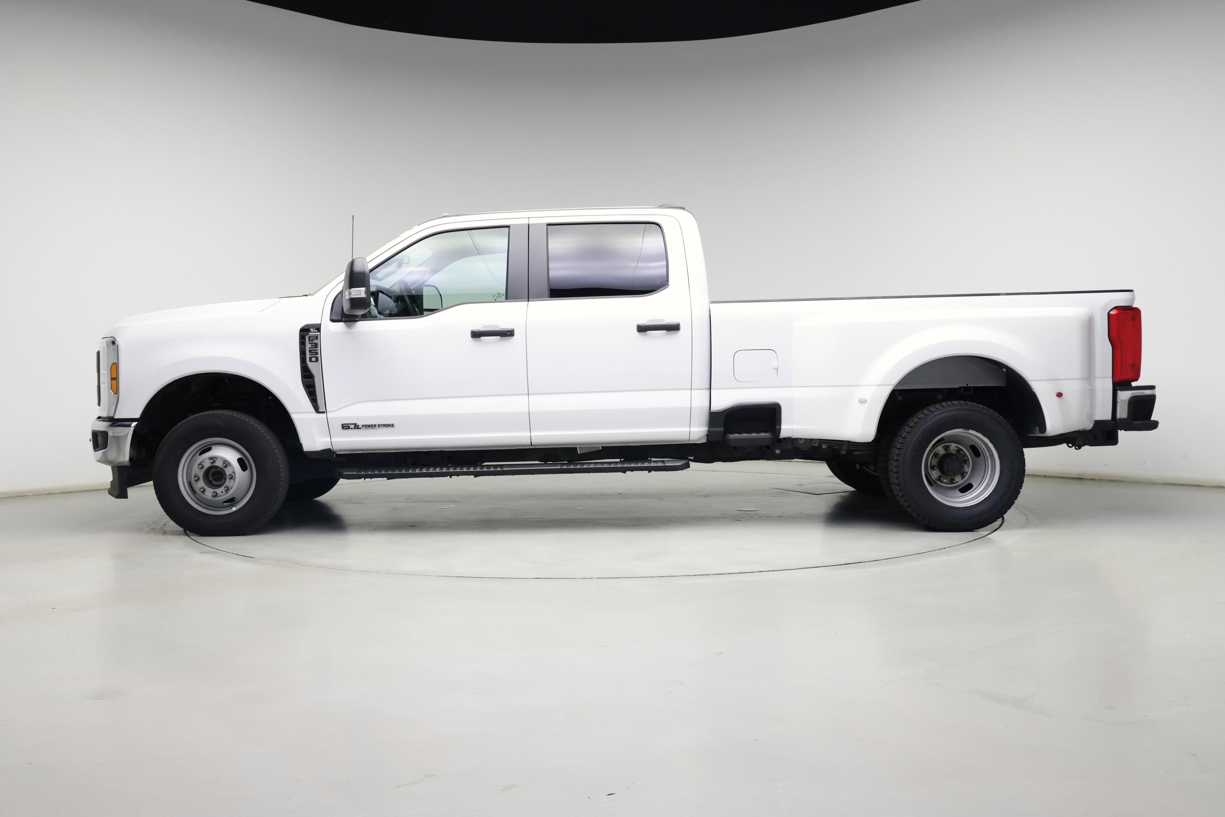 Thumbnail: 2025 Ford F-350 - 3