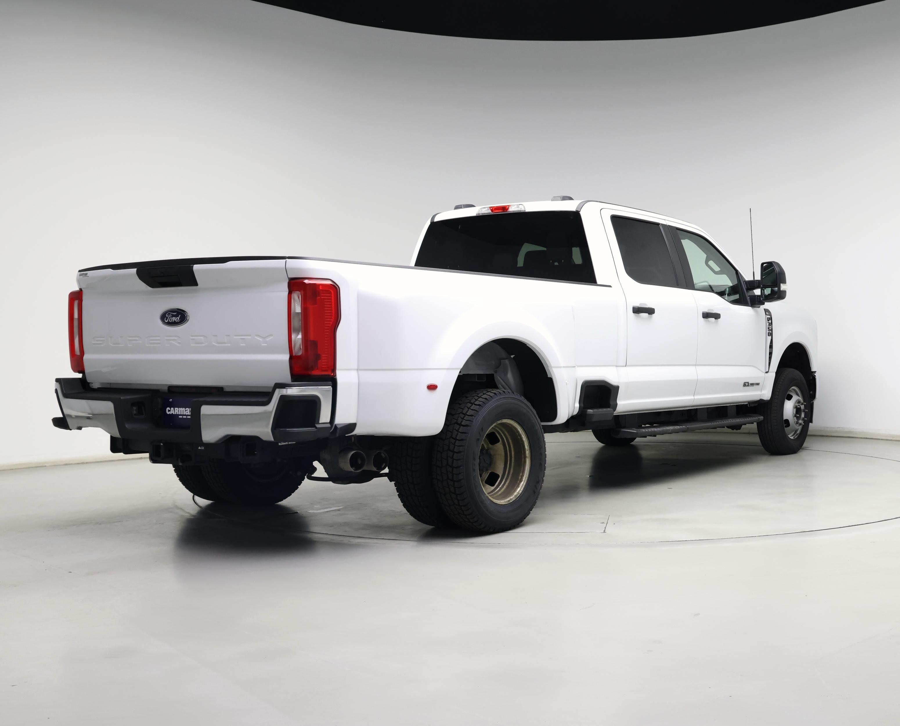 Thumbnail: 2025 Ford F-350 - 8