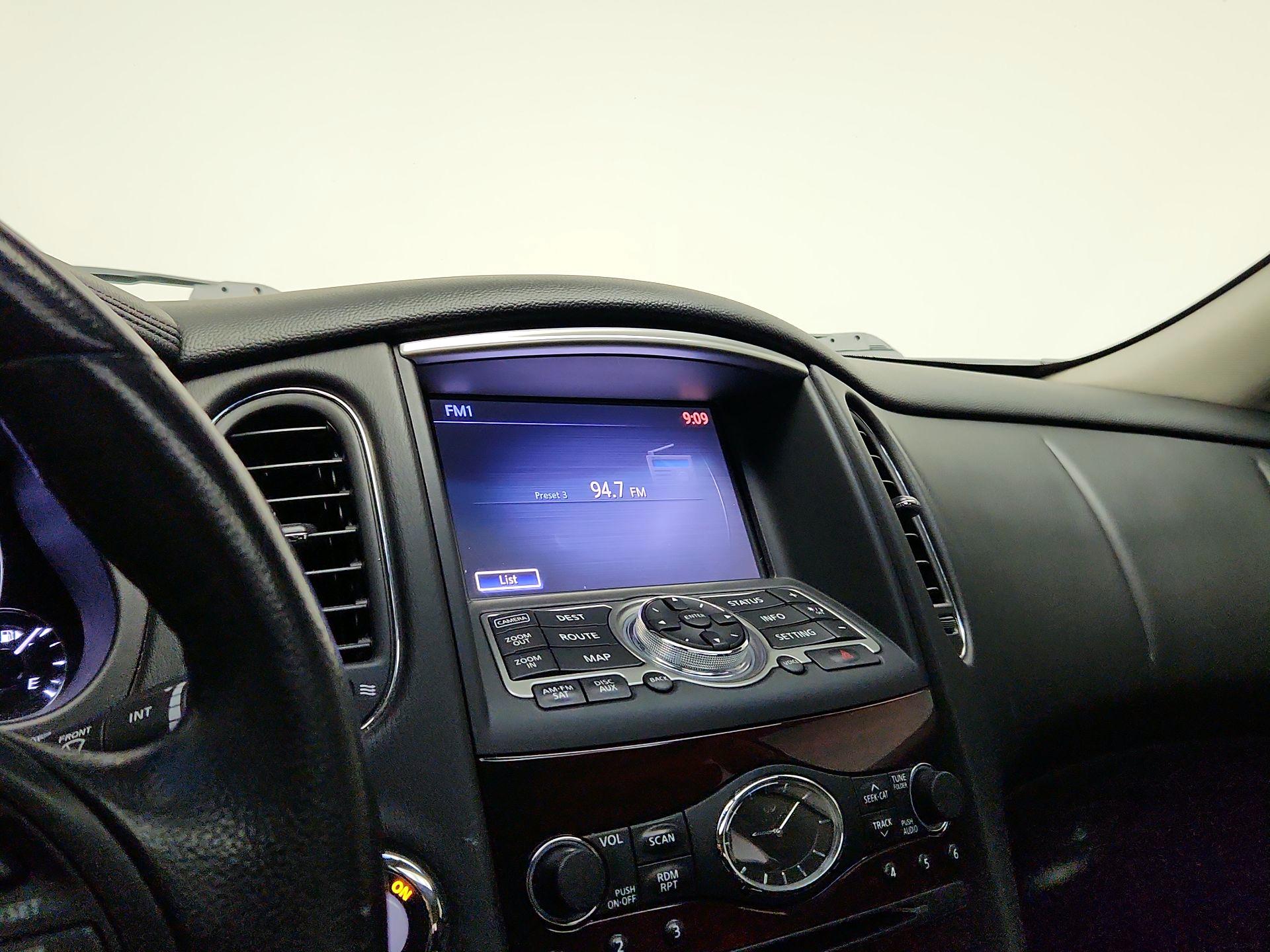 Thumbnail: 2017 INFINITI QX50 - 16