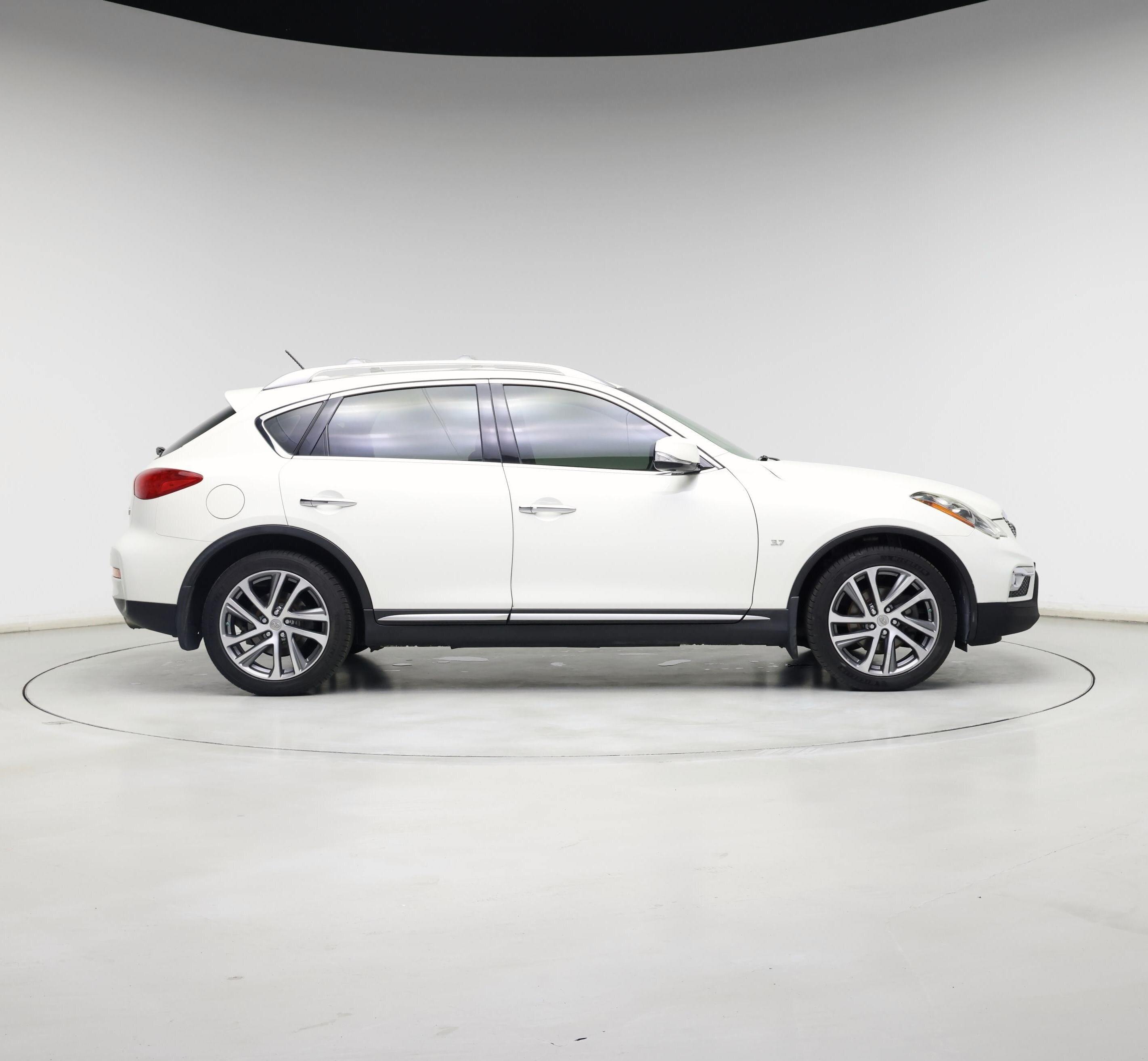 Thumbnail: 2017 INFINITI QX50 - 7