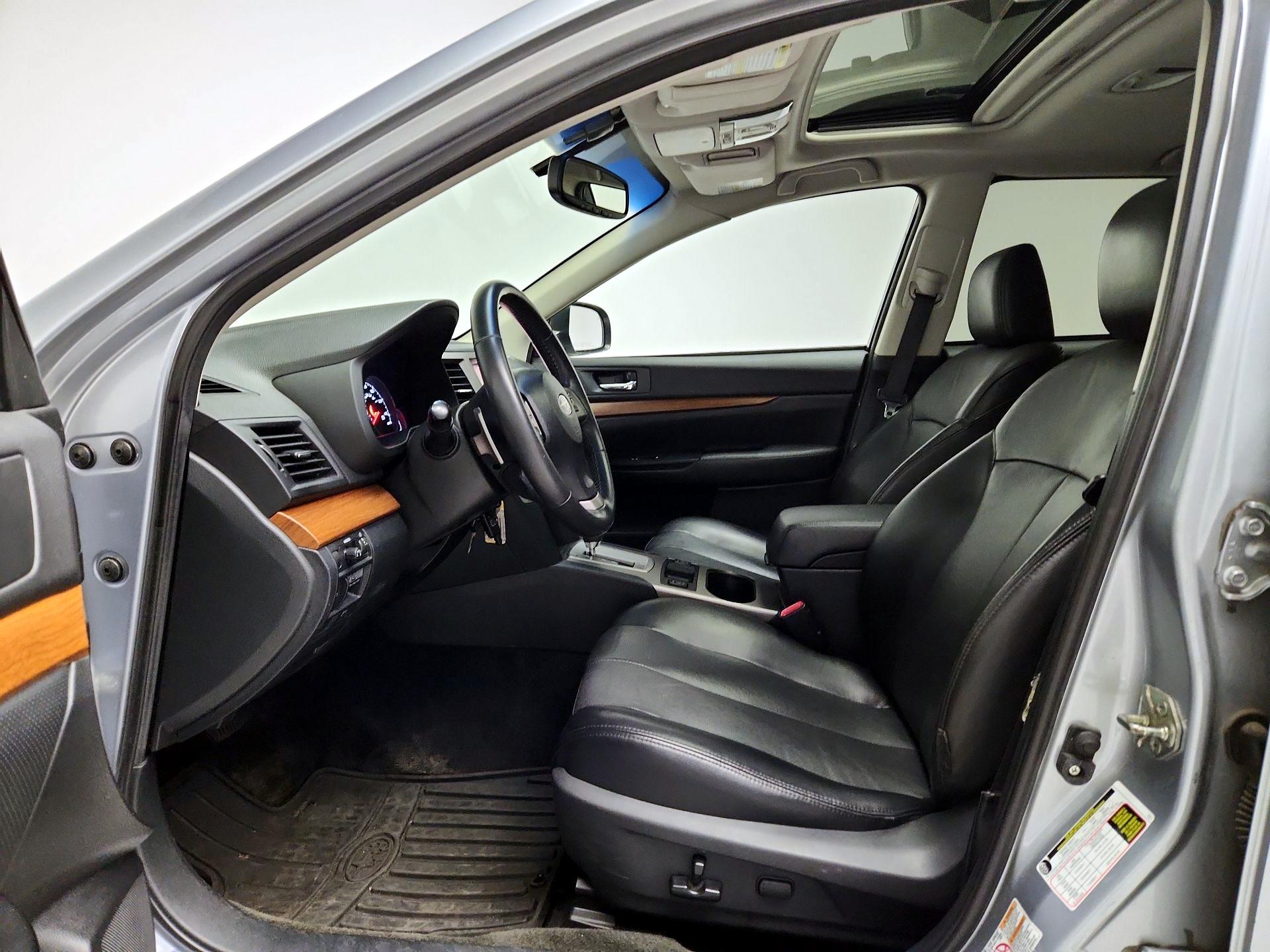 Thumbnail: 2014 Subaru Outback - 11