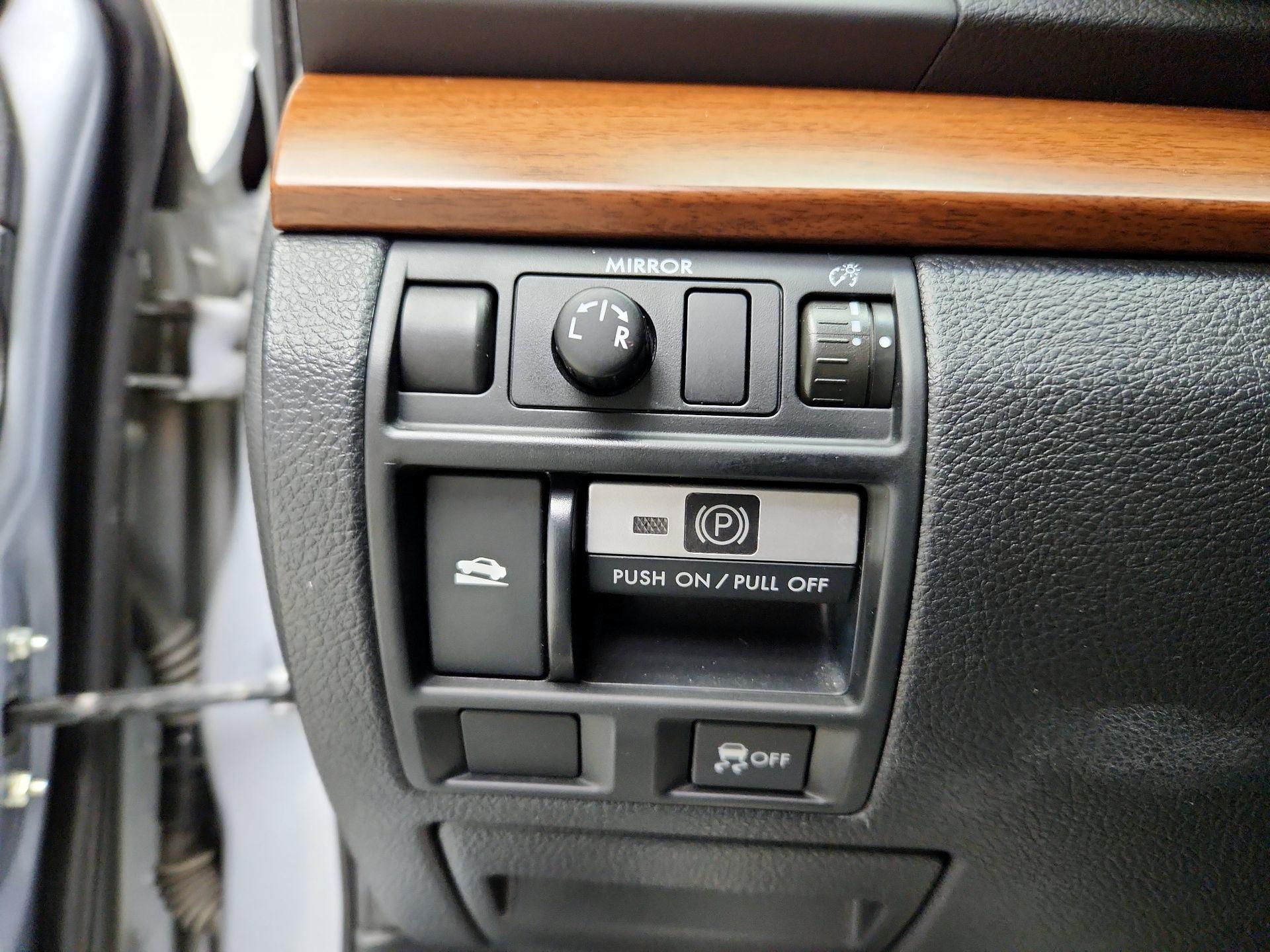 Thumbnail: 2014 Subaru Outback - 13