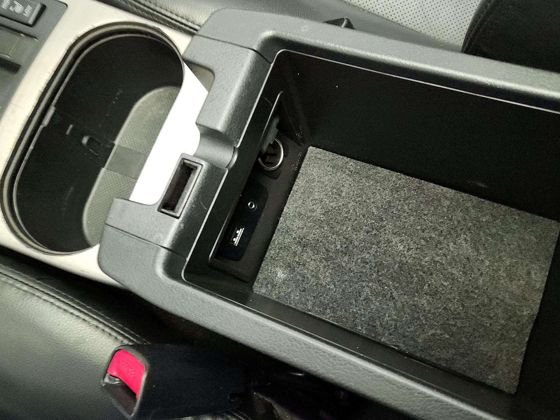 Thumbnail: 2014 Subaru Outback - 16