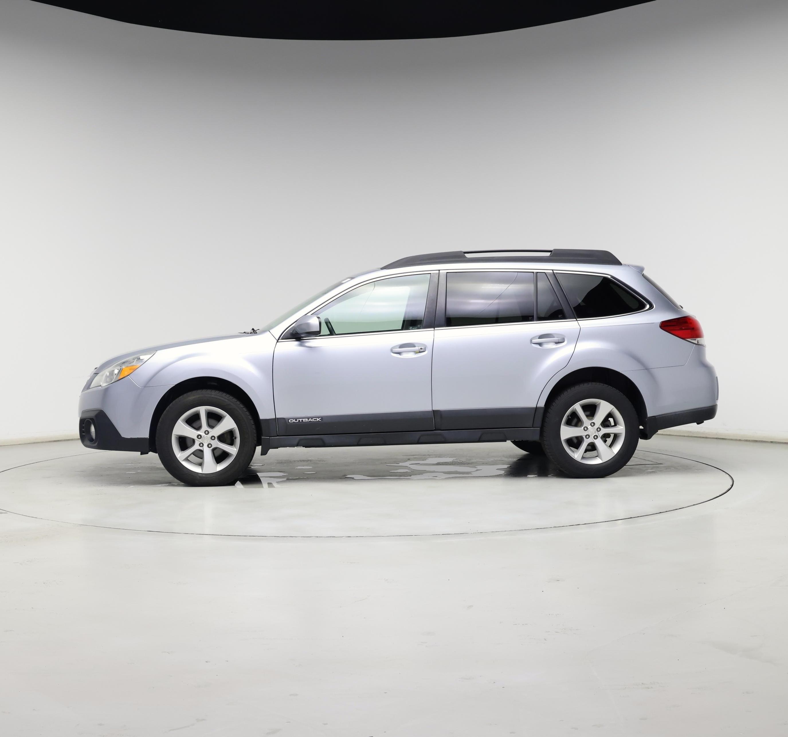 Thumbnail: 2014 Subaru Outback - 3