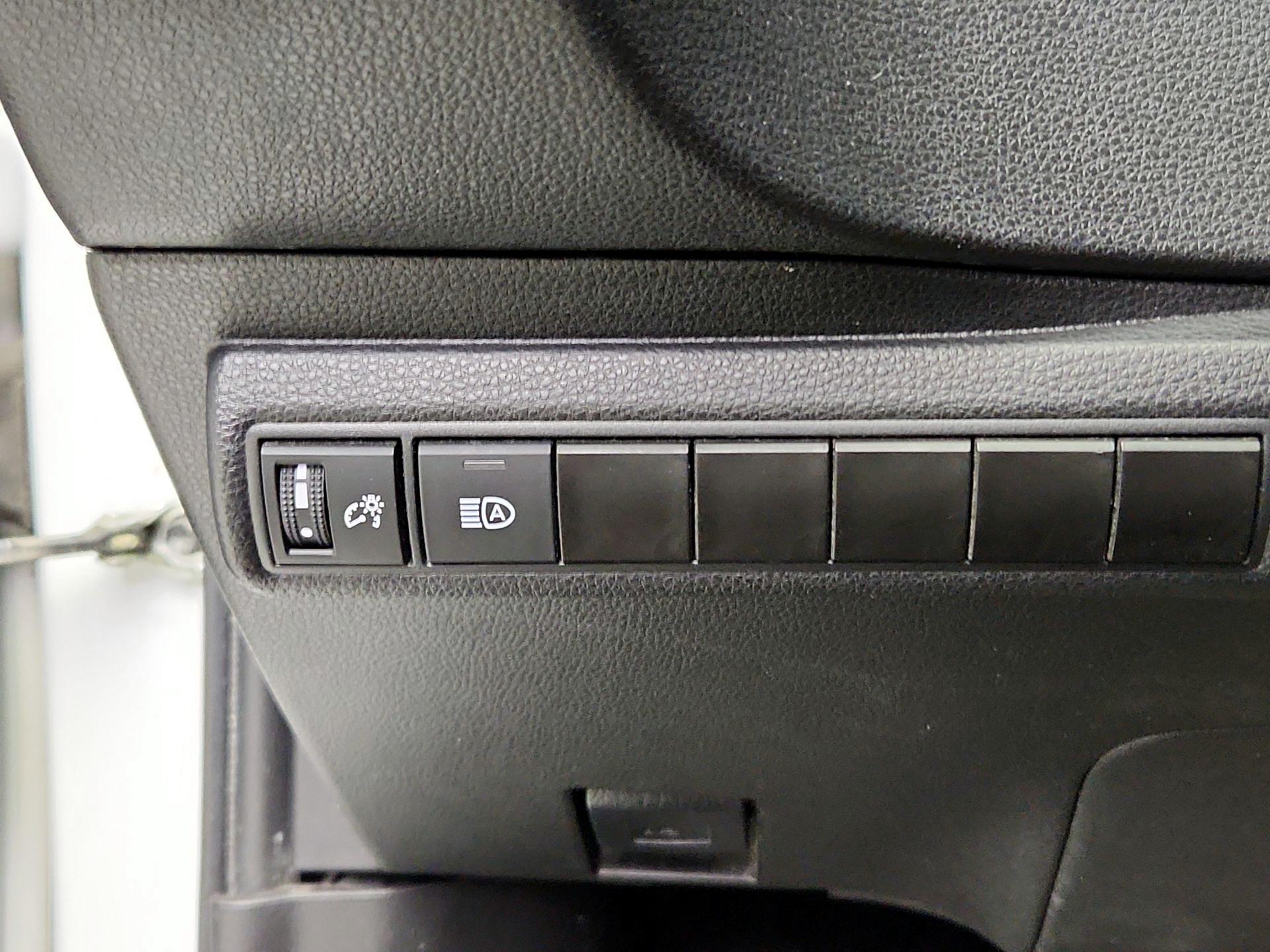 Thumbnail: 2023 Toyota Corolla - 13