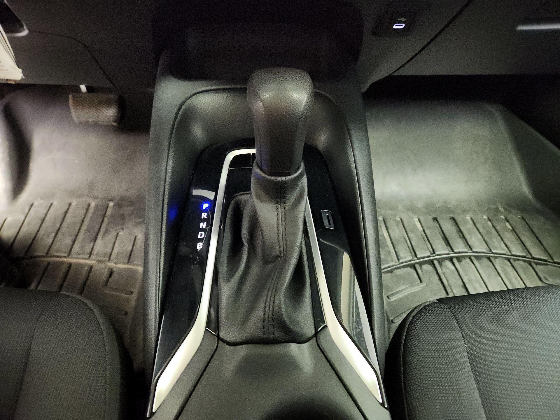 Thumbnail: 2023 Toyota Corolla - 17