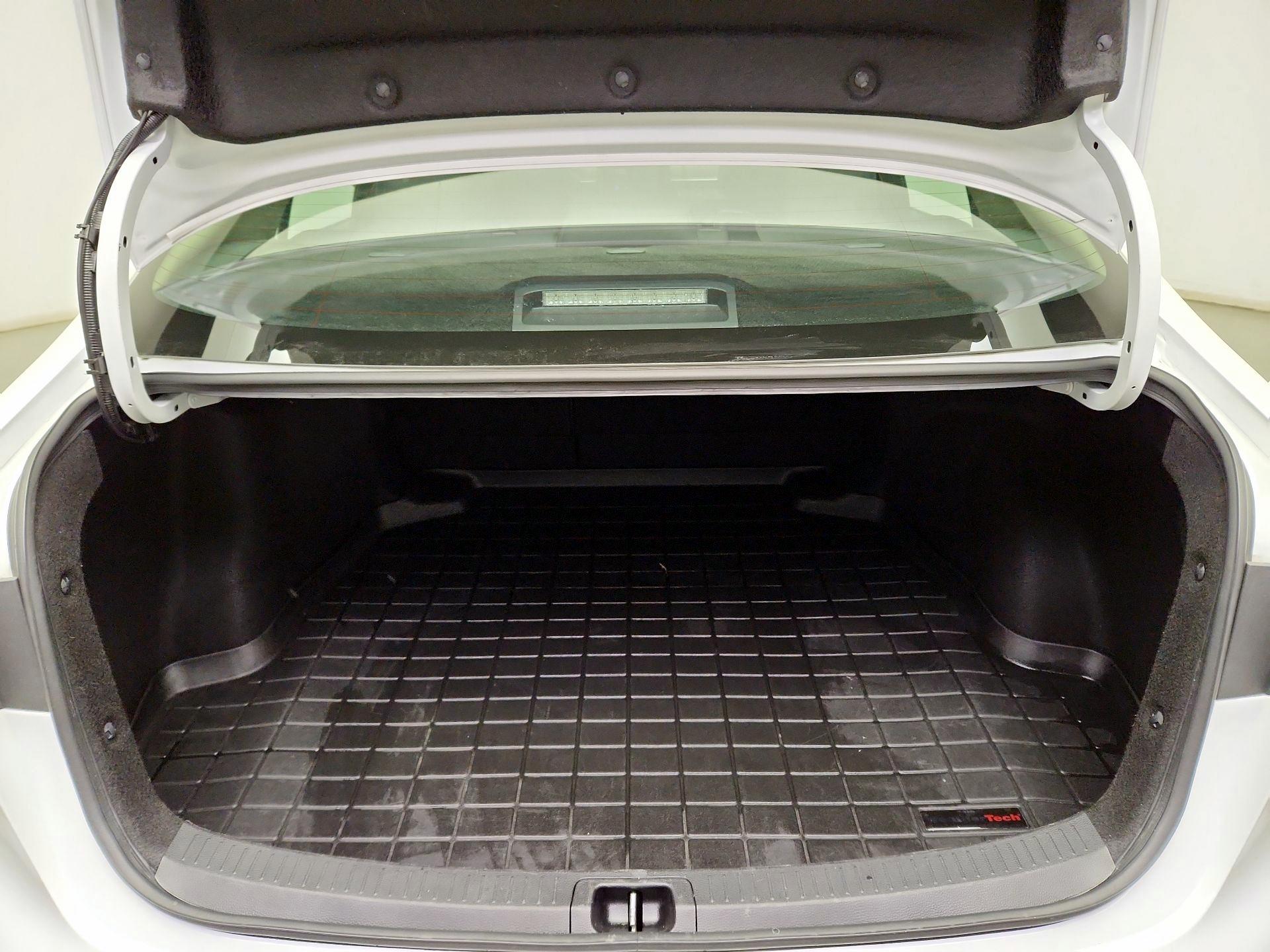 Thumbnail: 2023 Toyota Corolla - 20