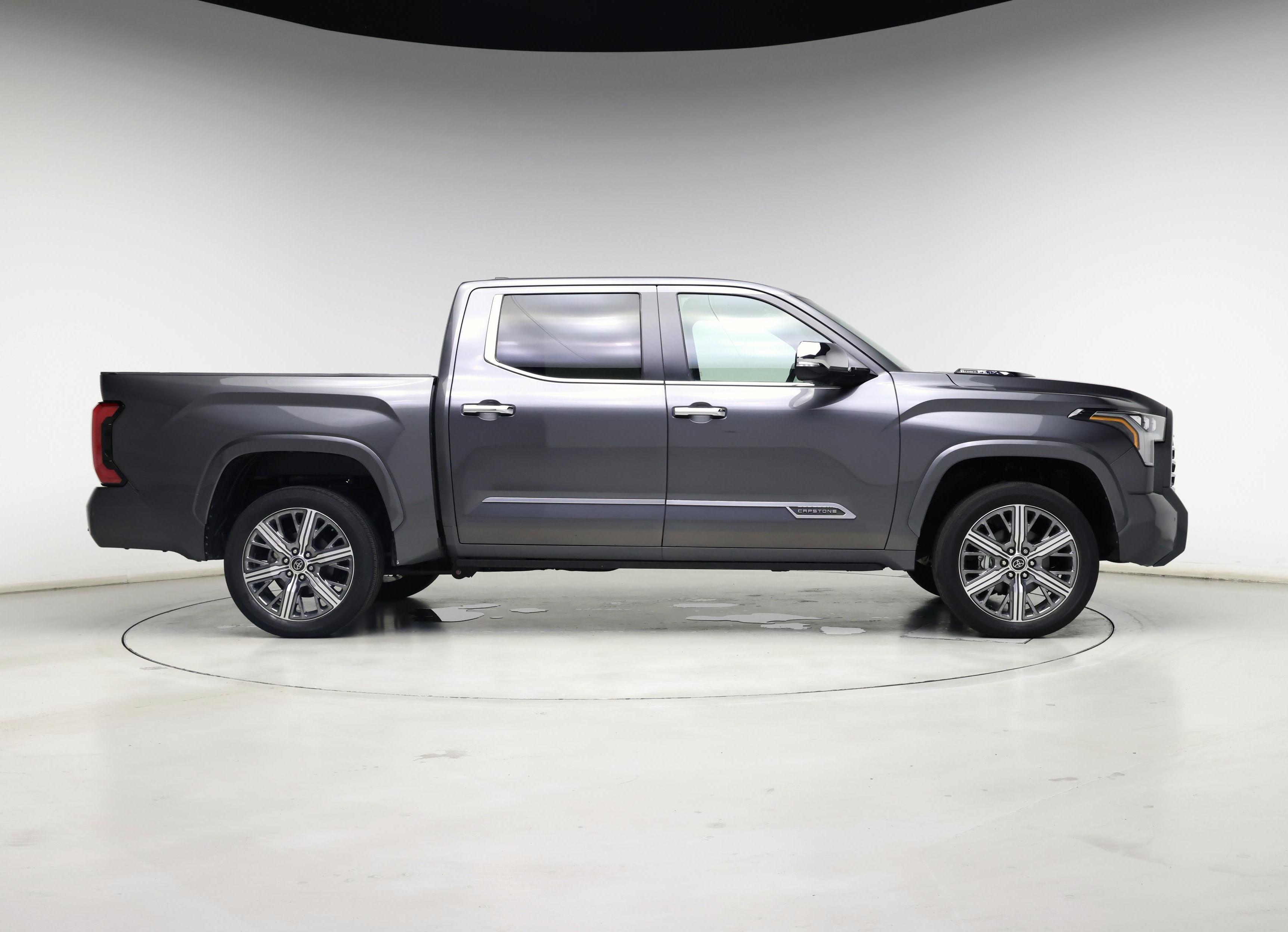 Thumbnail: 2024 Toyota Tundra - 7