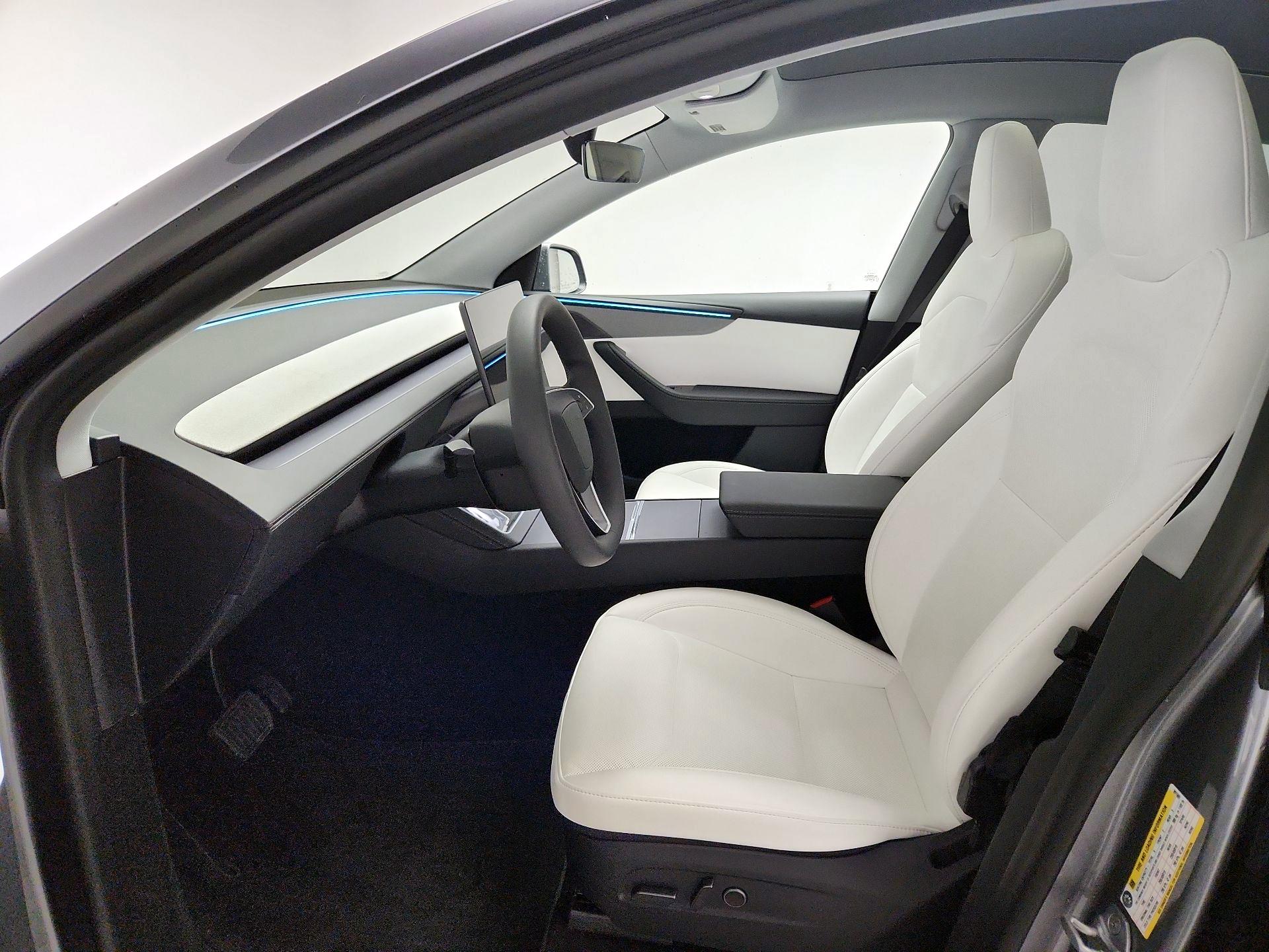 Thumbnail: 2026 Tesla Model Y - 11