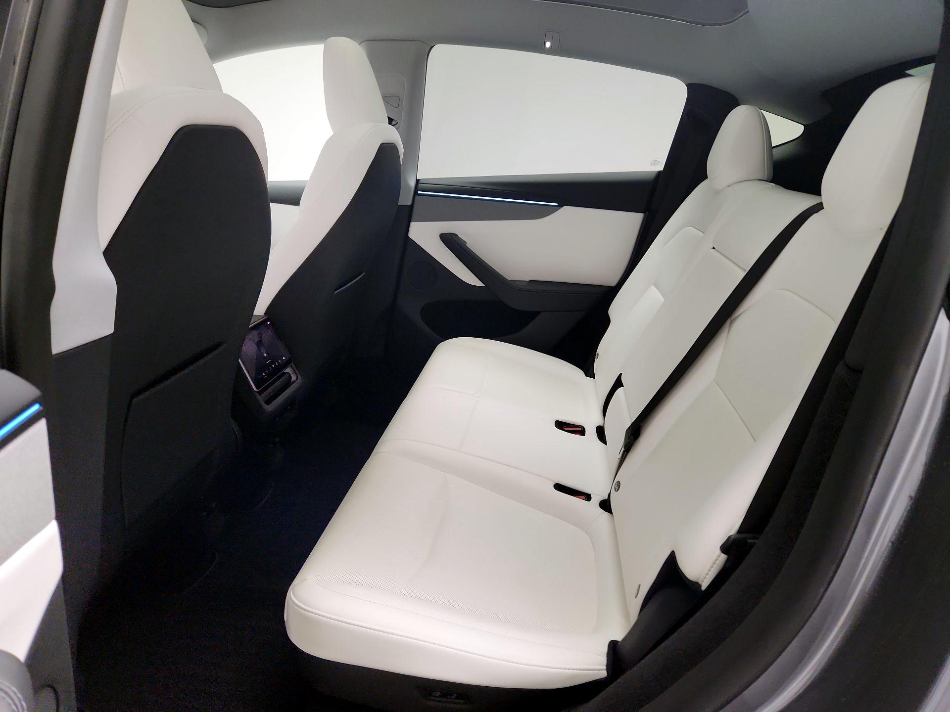 Thumbnail: 2026 Tesla Model Y - 19