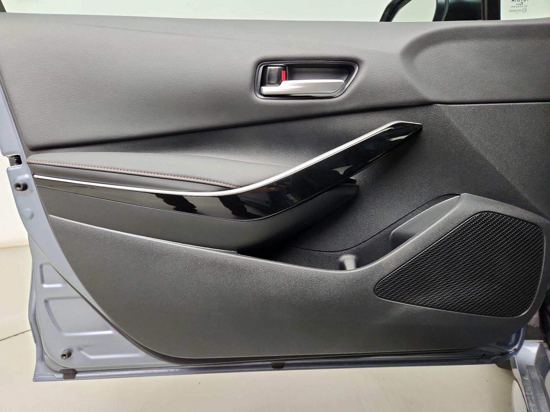 Thumbnail: 2023 Toyota Corolla - 12