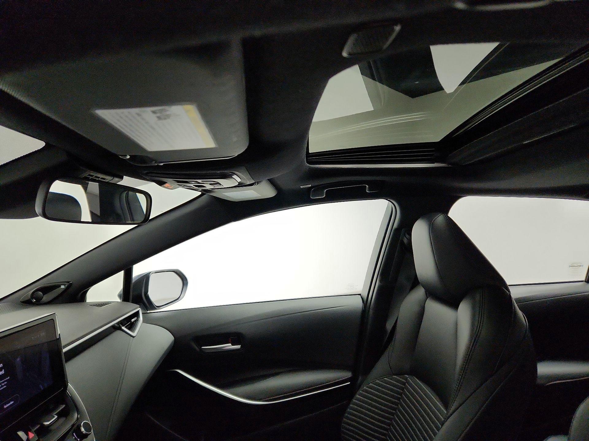 Thumbnail: 2023 Toyota Corolla - 19