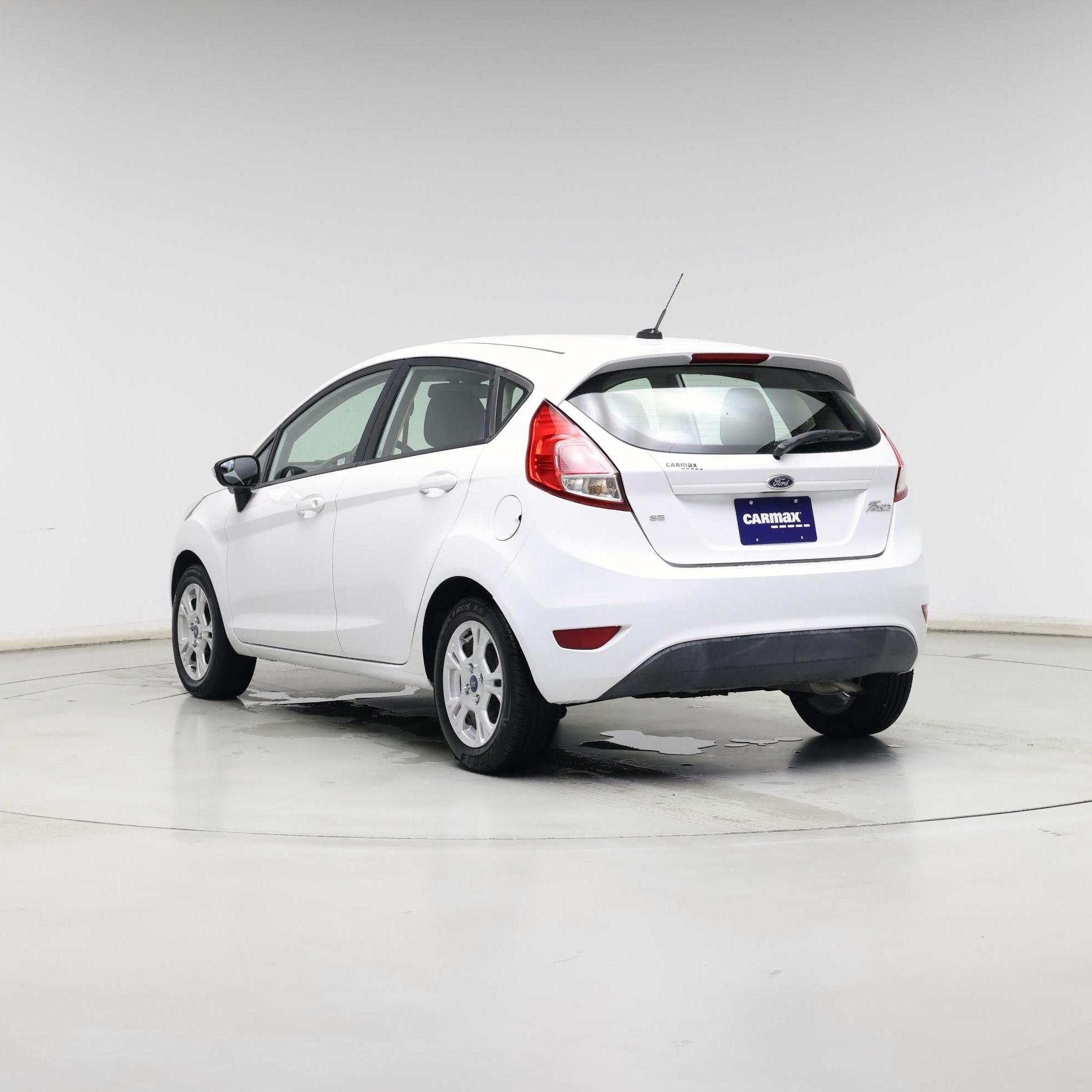 Thumbnail: 2015 Ford Fiesta - 2