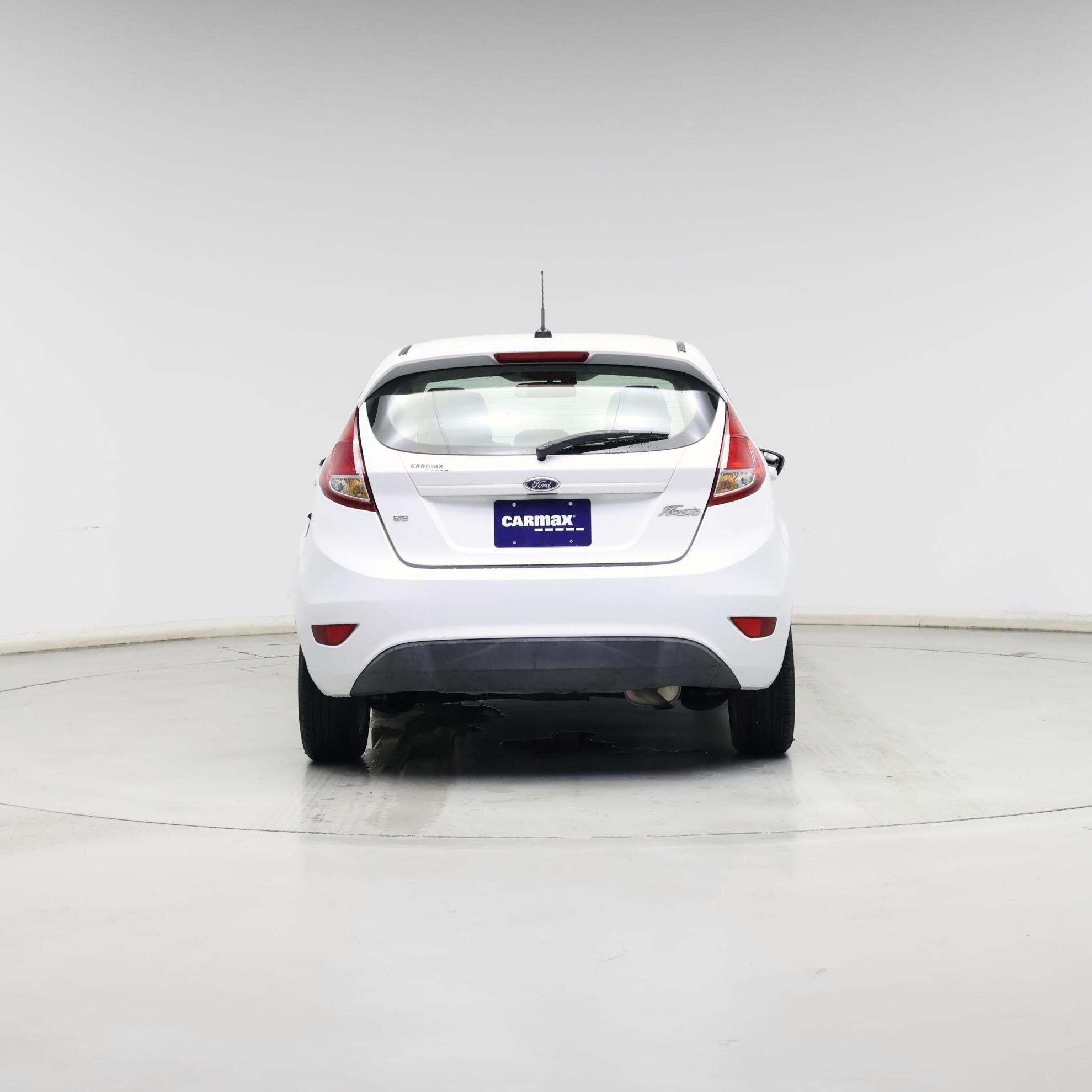 Thumbnail: 2015 Ford Fiesta - 6