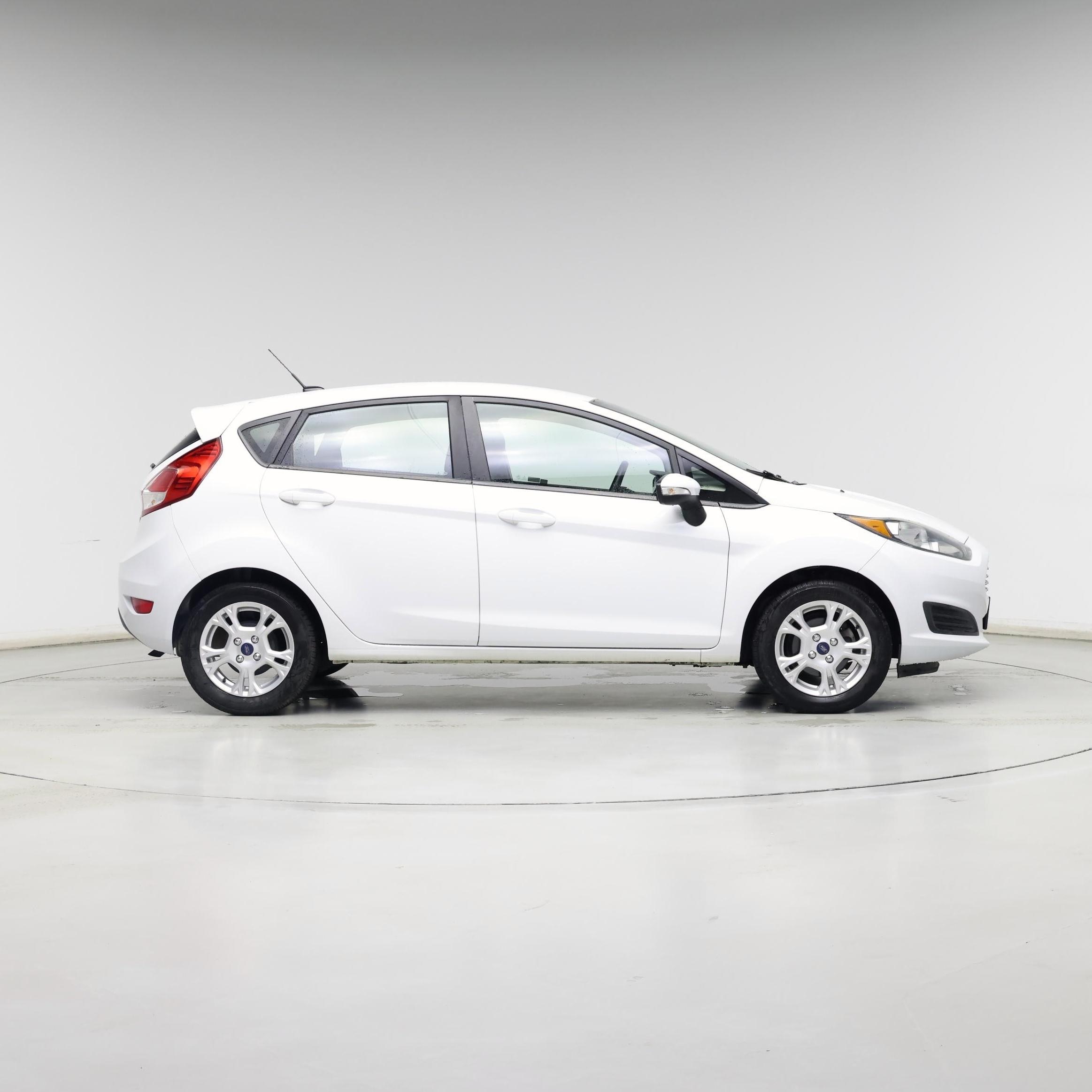 Thumbnail: 2015 Ford Fiesta - 7