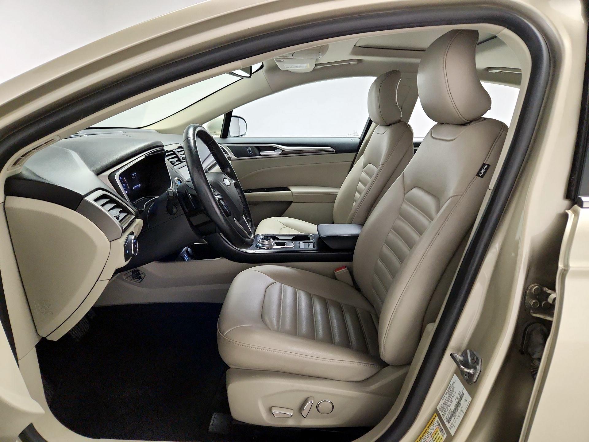 Thumbnail: 2019 Ford Fusion - 11