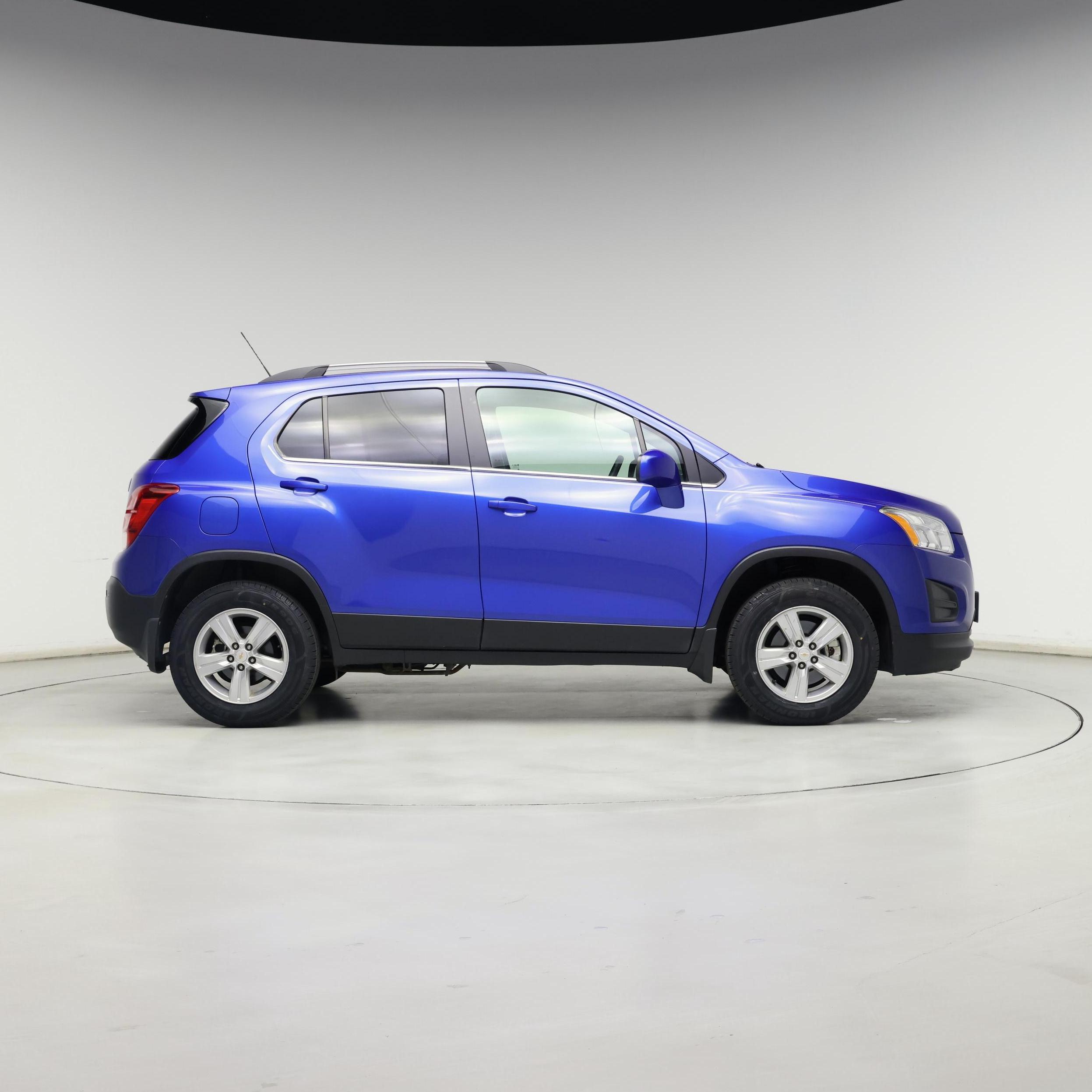 Thumbnail: 2015 Chevrolet Trax - 7