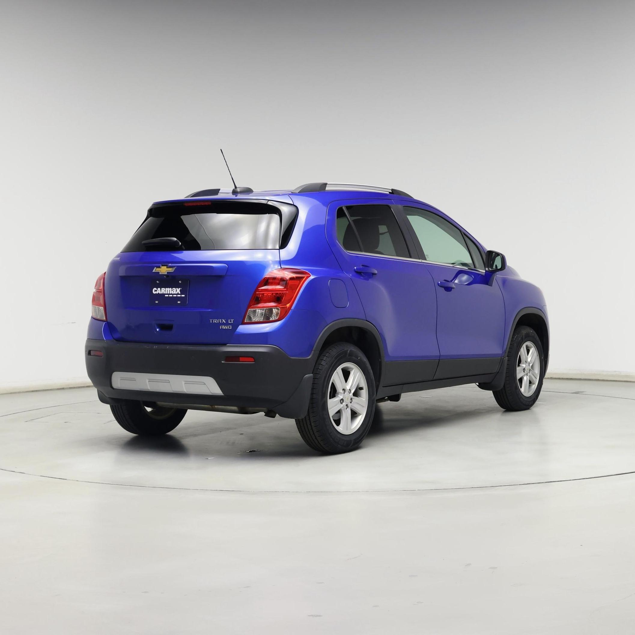 Thumbnail: 2015 Chevrolet Trax - 8