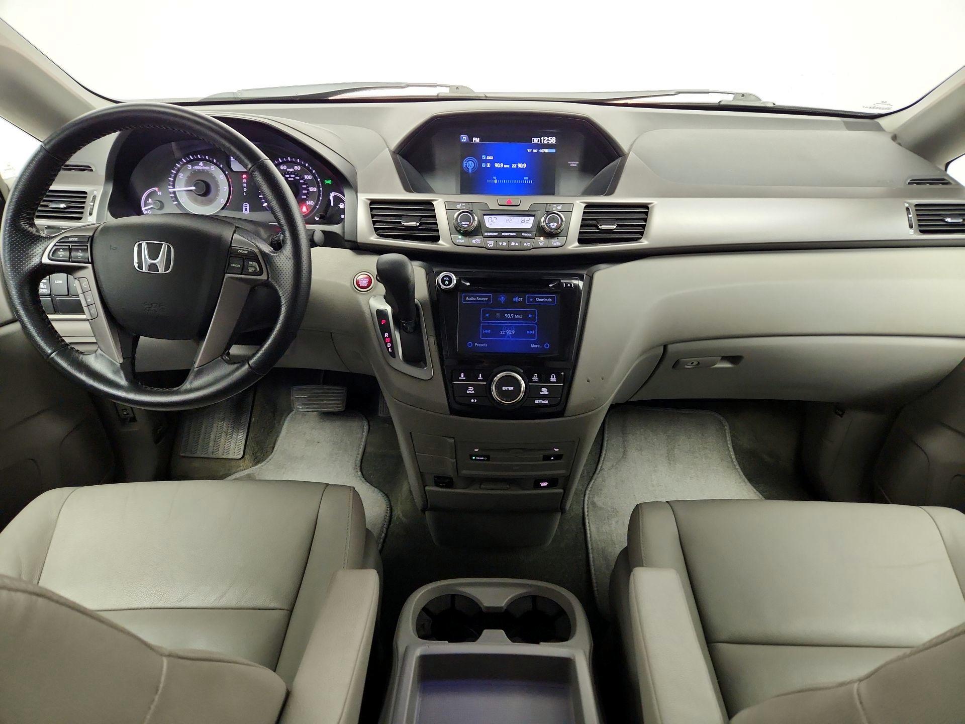 Thumbnail: 2015 Honda Odyssey - 9