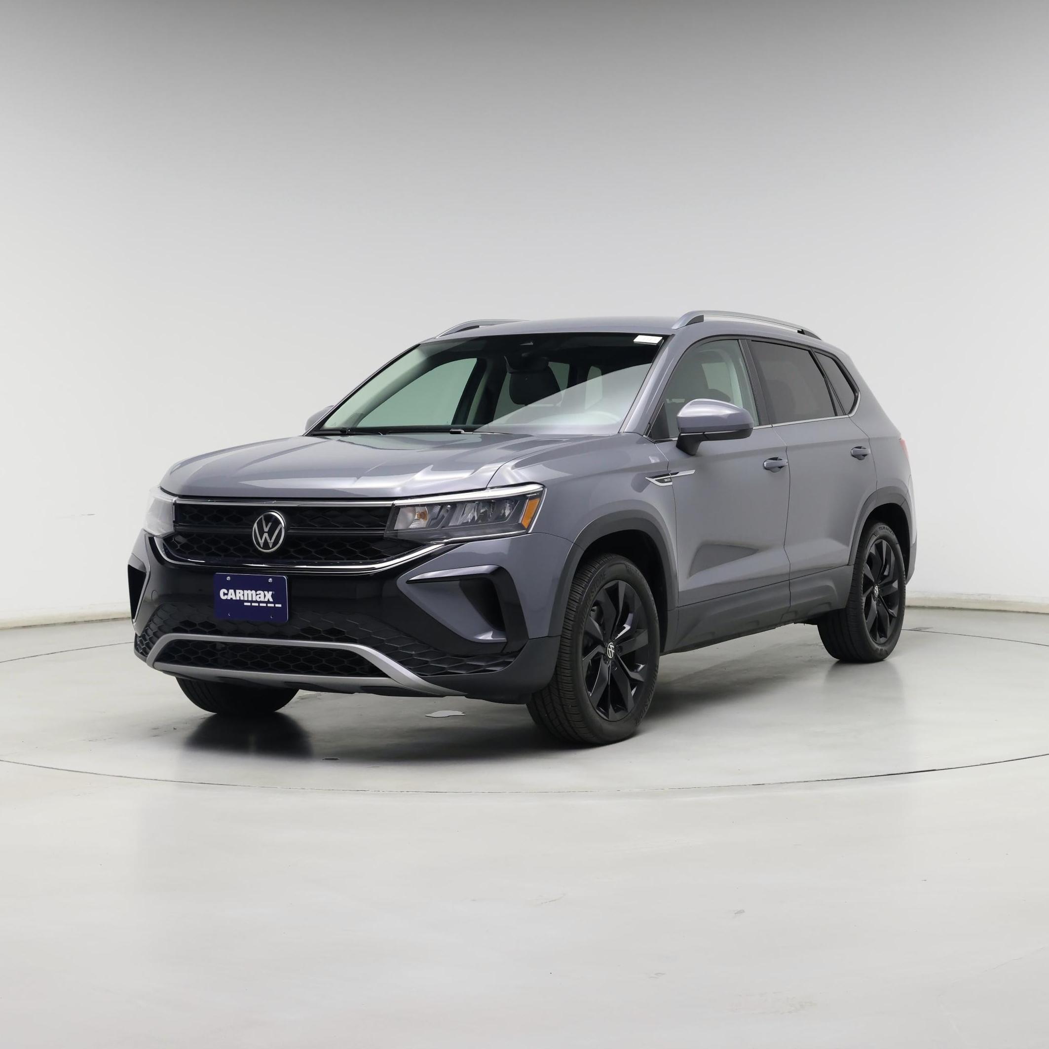 Thumbnail: 2022 Volkswagen Taos - 4